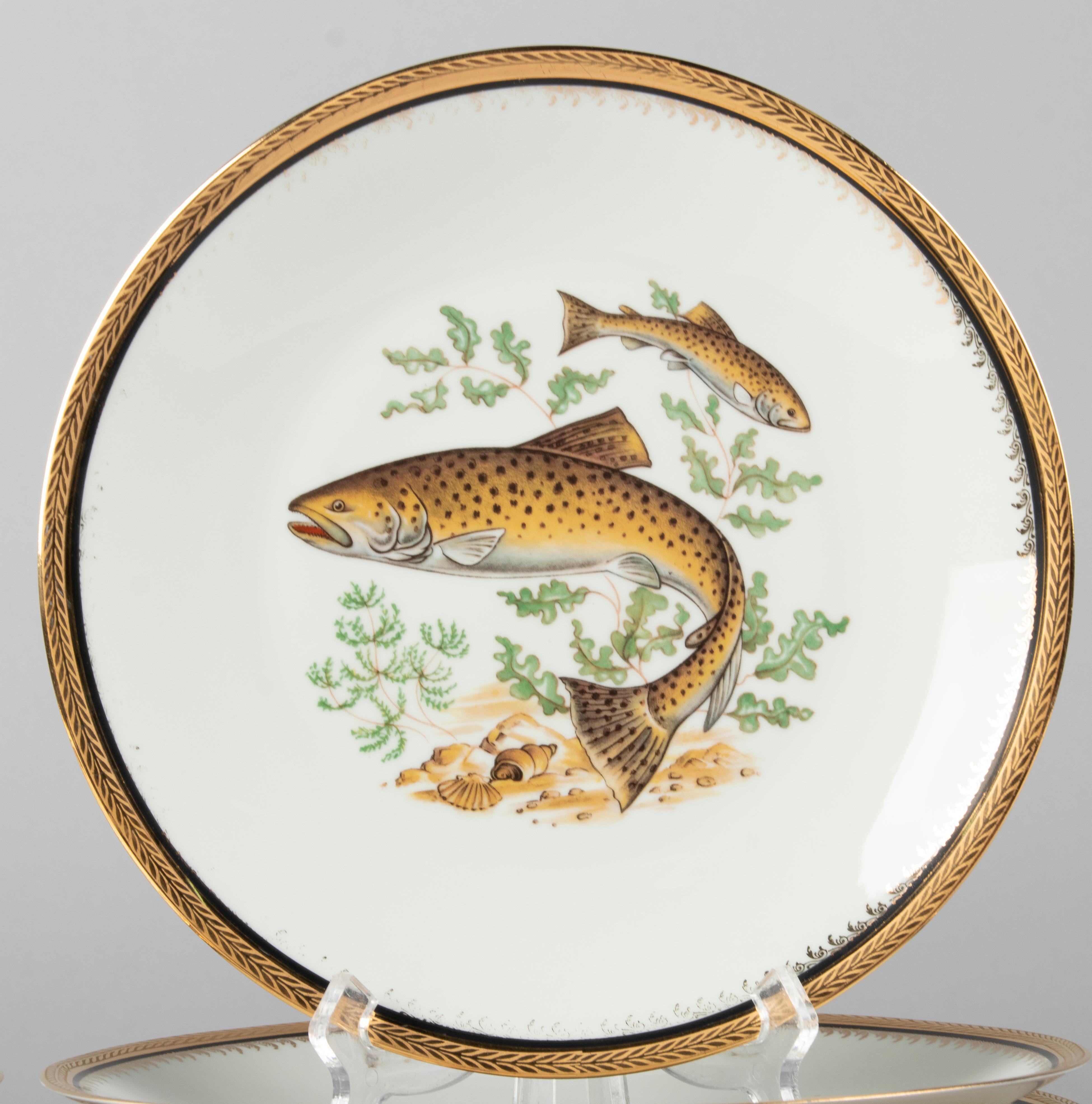 French Mid-Century Modern Porcelain Fish Plates and Server by Limoges, France