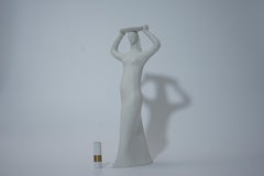 Moderne Porzellanskulptur aus der Jahrhundertmitte von Eva Moshack für Rosenthal