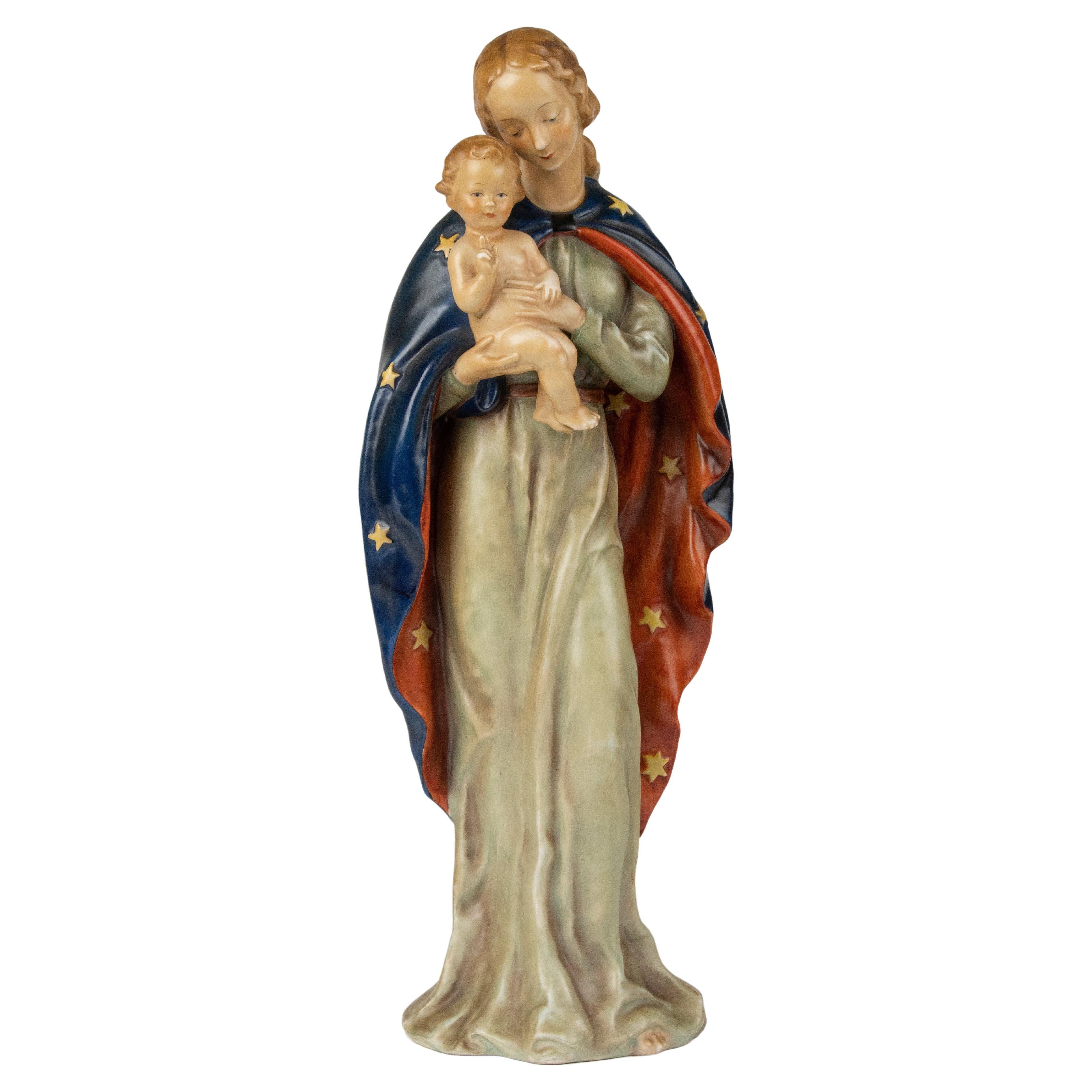 Statue de Marie avec bébé Jésus en porcelaine moderne du milieu du siècle dernier, fabriquée par Goebel
