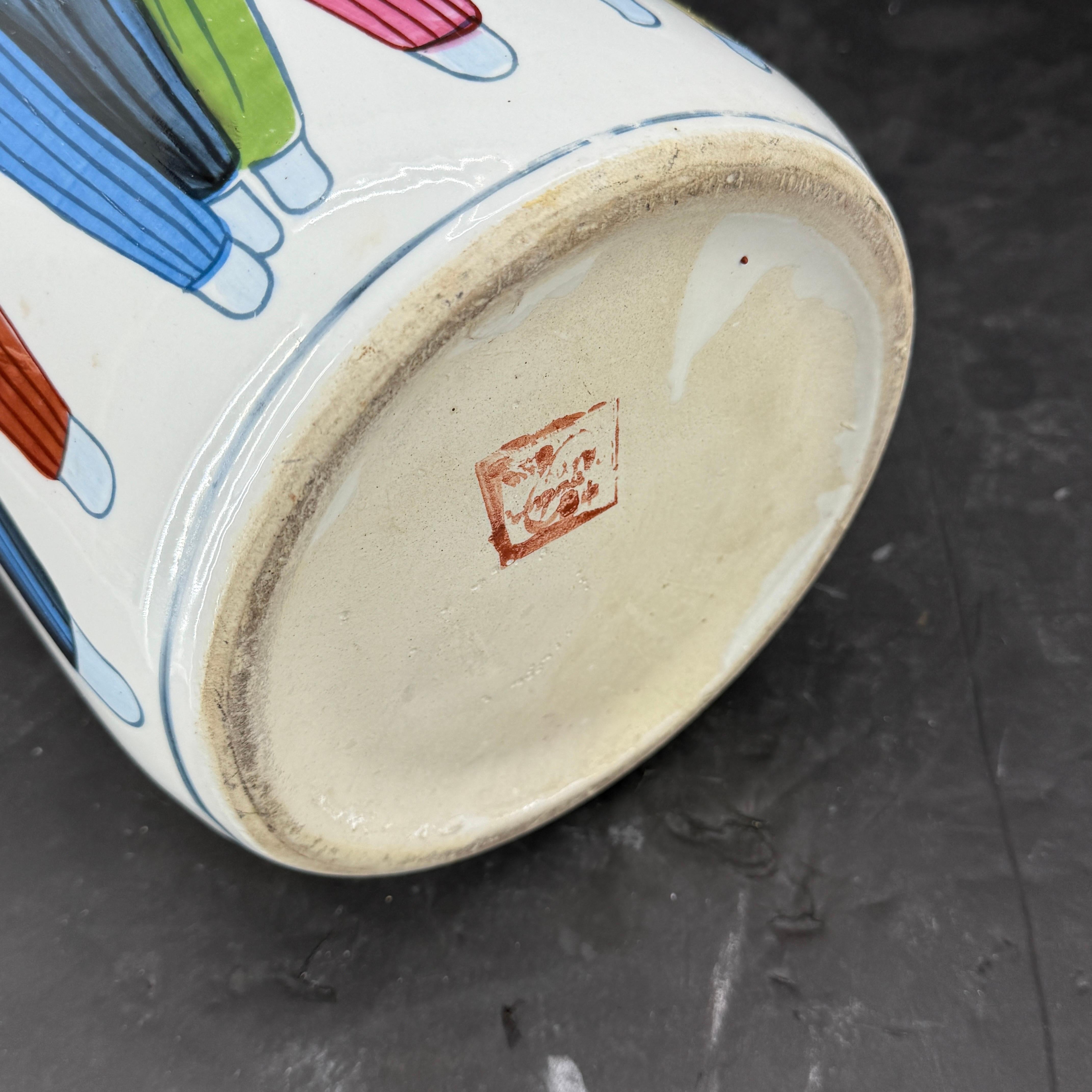 Moderner Porzellanschirmständer aus der Jahrhundertmitte mit buntem Dekor im Angebot 3