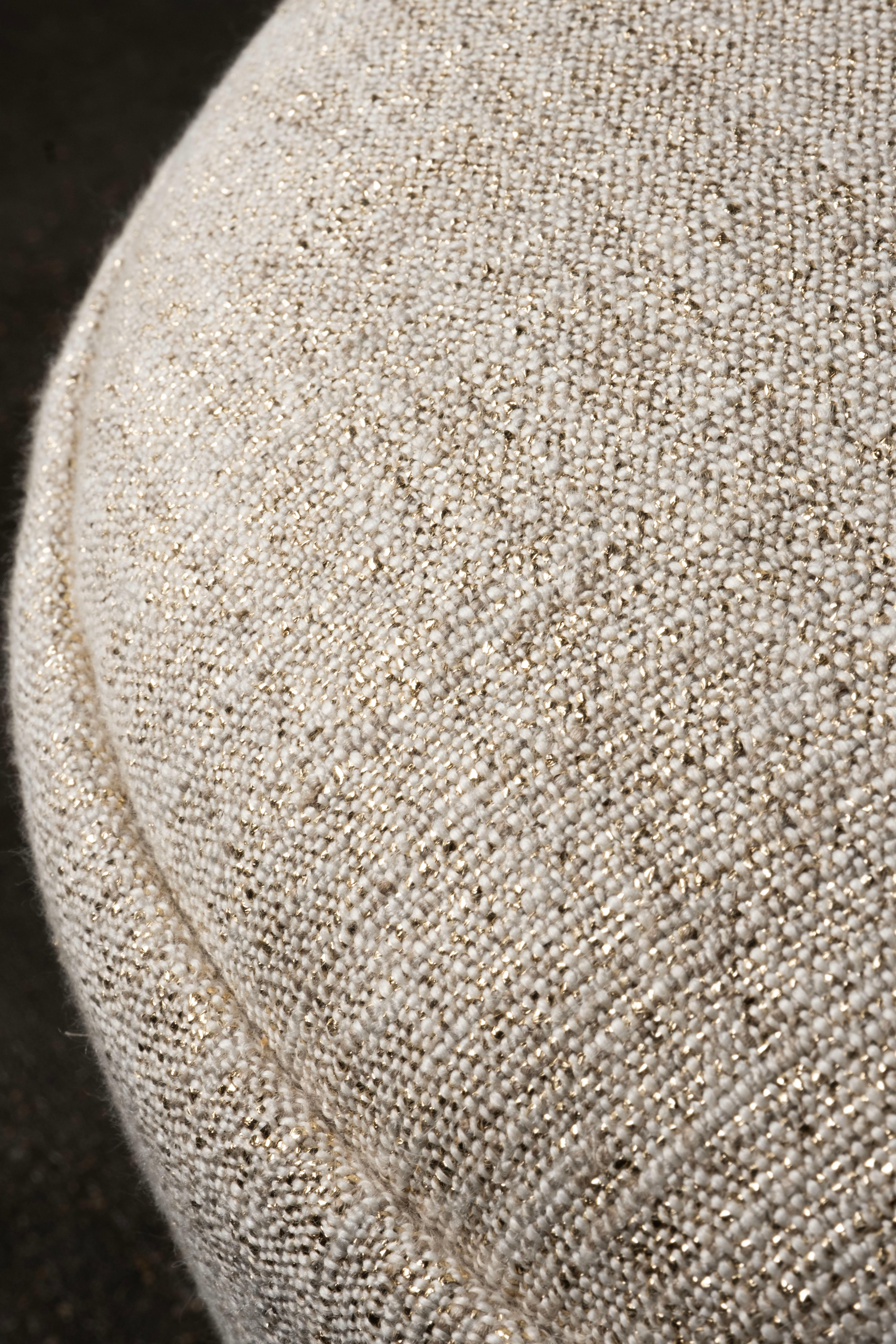 XXIe siècle et contemporain Pouf Porthos du milieu du siècle dernier, tissu Biege, fabriqué à la main par Greenapple en vente