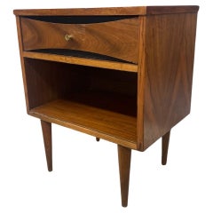 Tables d'appoint Mid-Century Modern