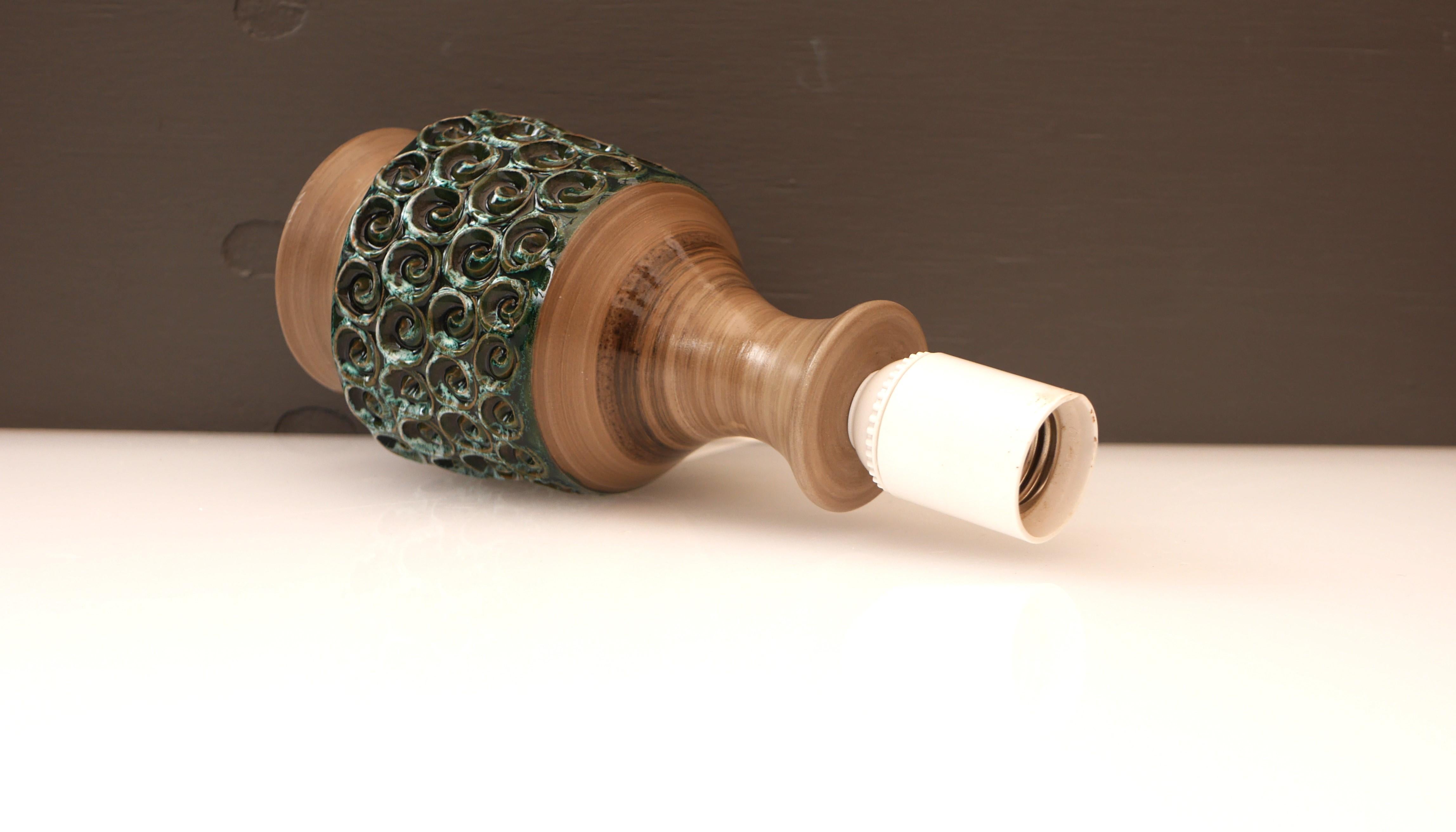 Late 20th Century Mid-century modern pottery Bitossi table lamp base, Italy. For Sale