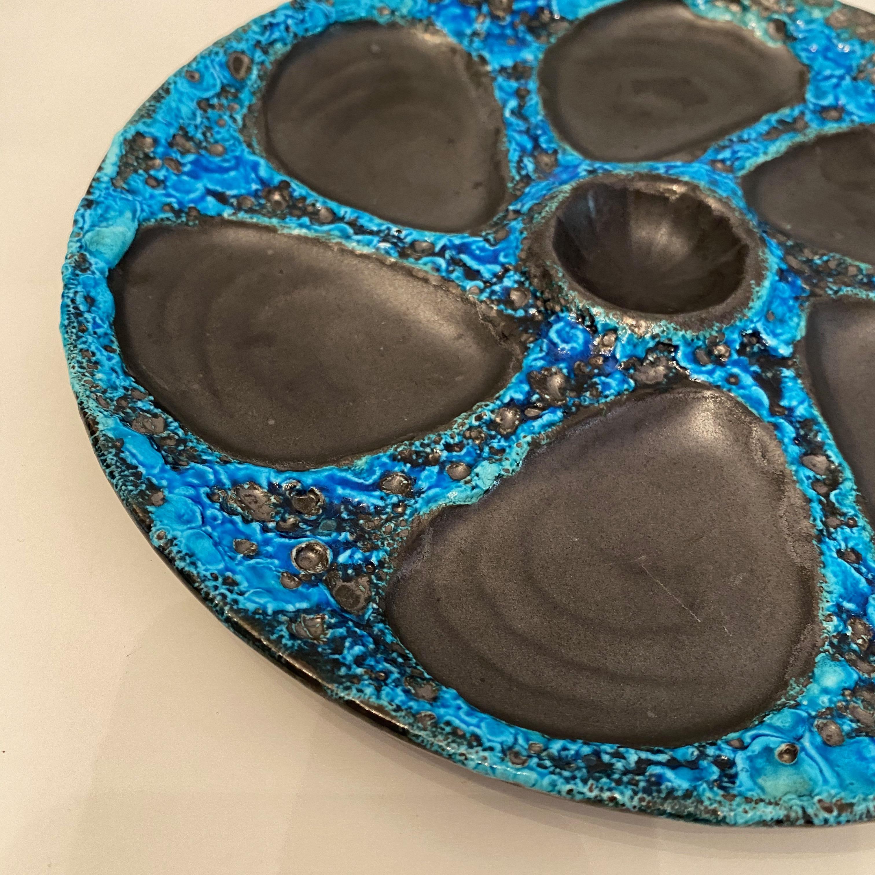 French Mid-Century Modern Pottery Fat Lava Oyster Plate Meereschaum Cyclope, France