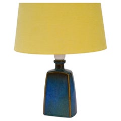 Retro Mid-century modern pottery lamp base, known as "Lagun", for Gustavsberg, Sweden.