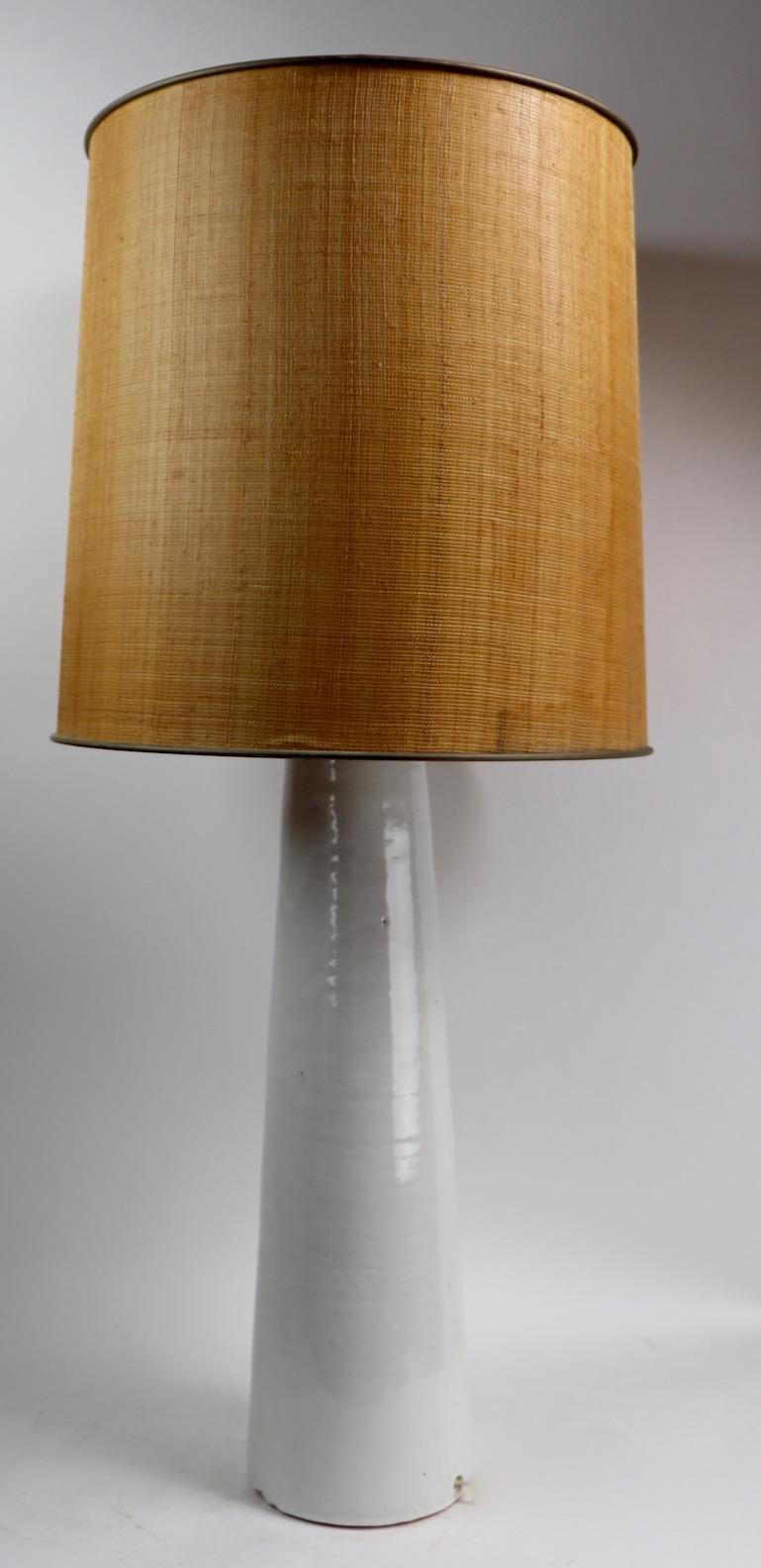 Mid-Century Modern Pottery Lamp by A. R.Cole of North Caroline 5