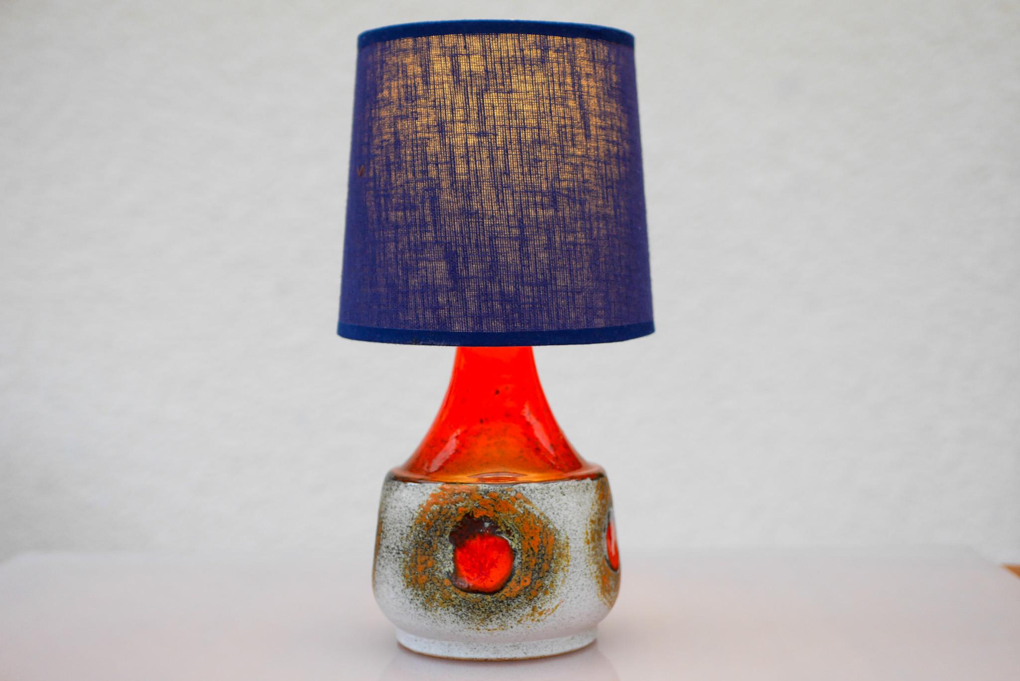 Lámpara de cerámica moderna de mediados de siglo de Tilgmans, Suecia. en venta 2