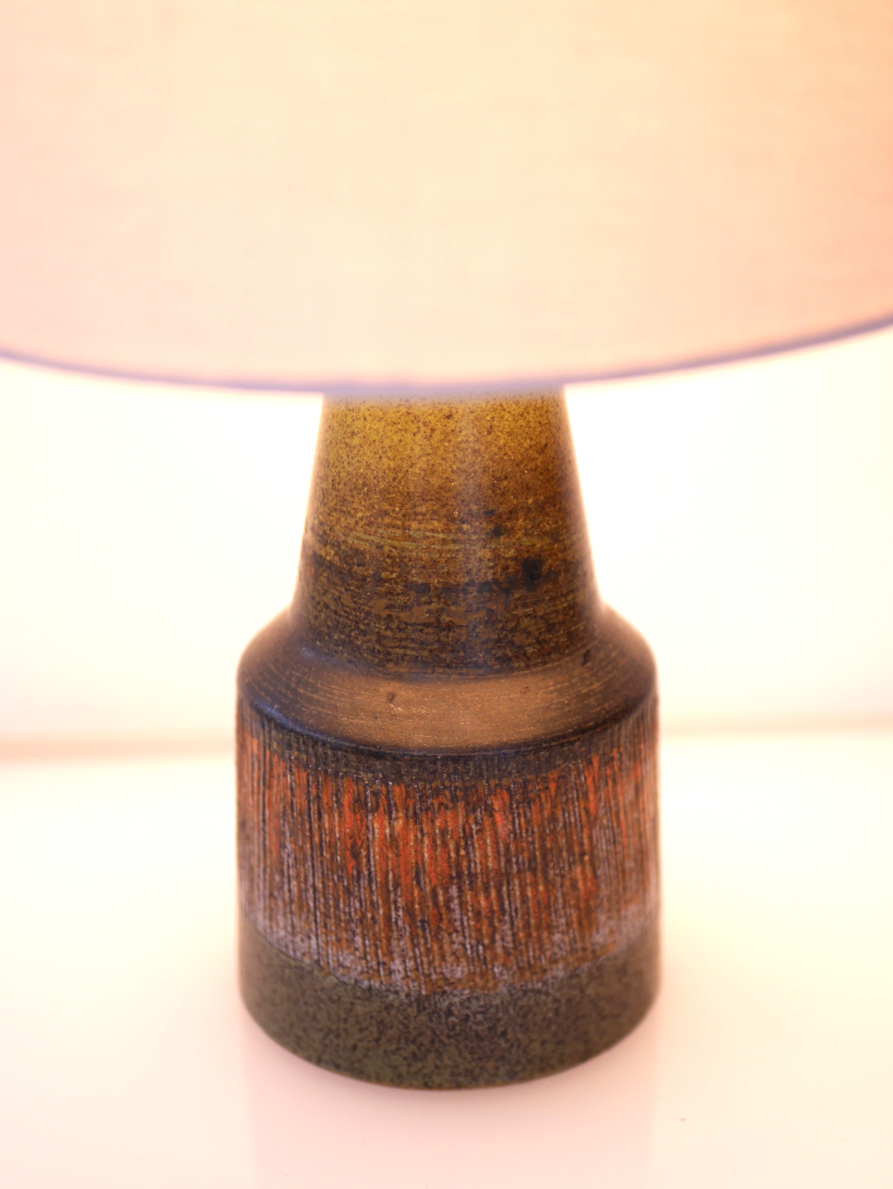 Mid-century modern pottery lamp from Tilgmans, Sweden.  3