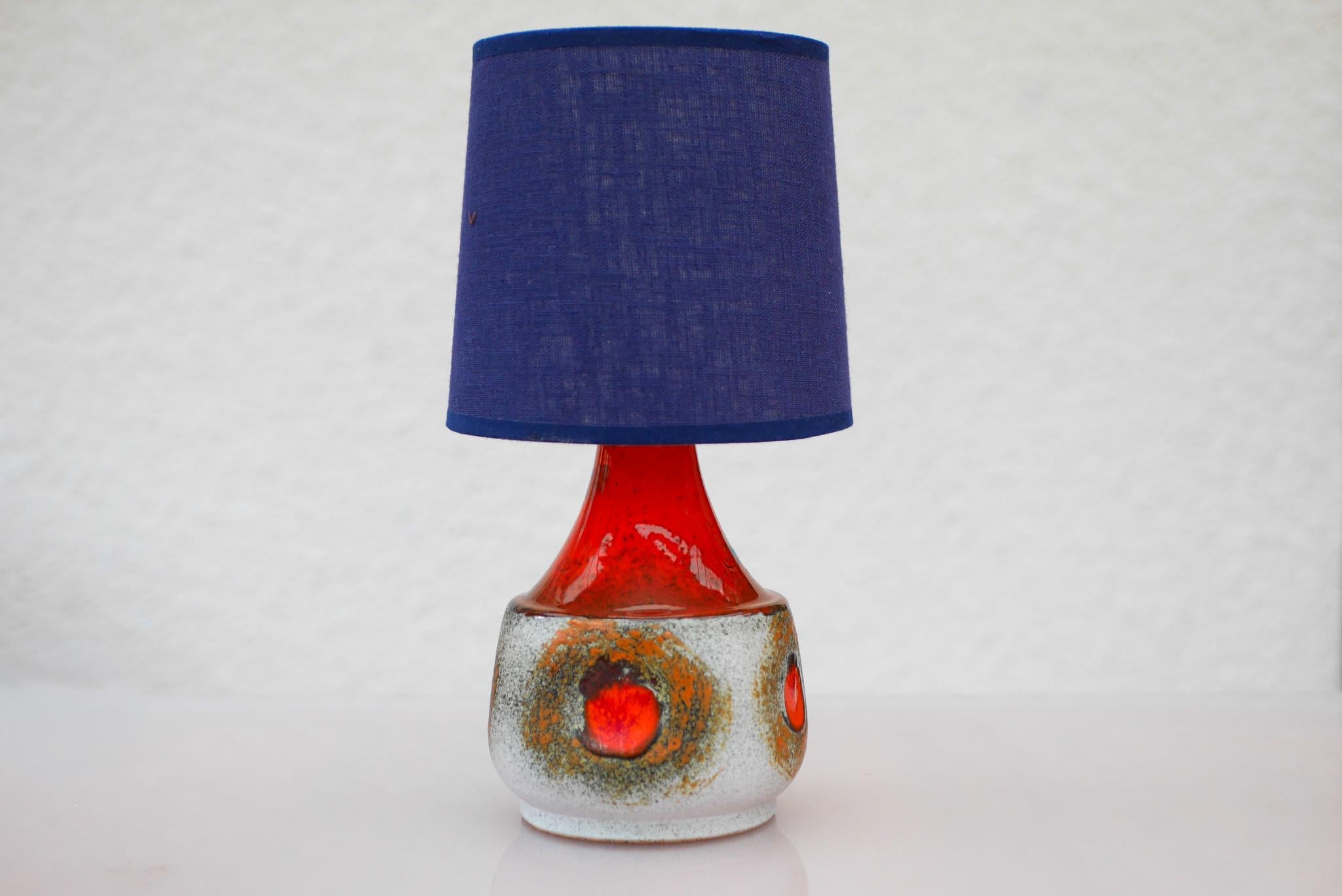 Lámpara de cerámica moderna de mediados de siglo de Tilgmans, Suecia. en Bueno estado para la venta en Skarpnäck, SE