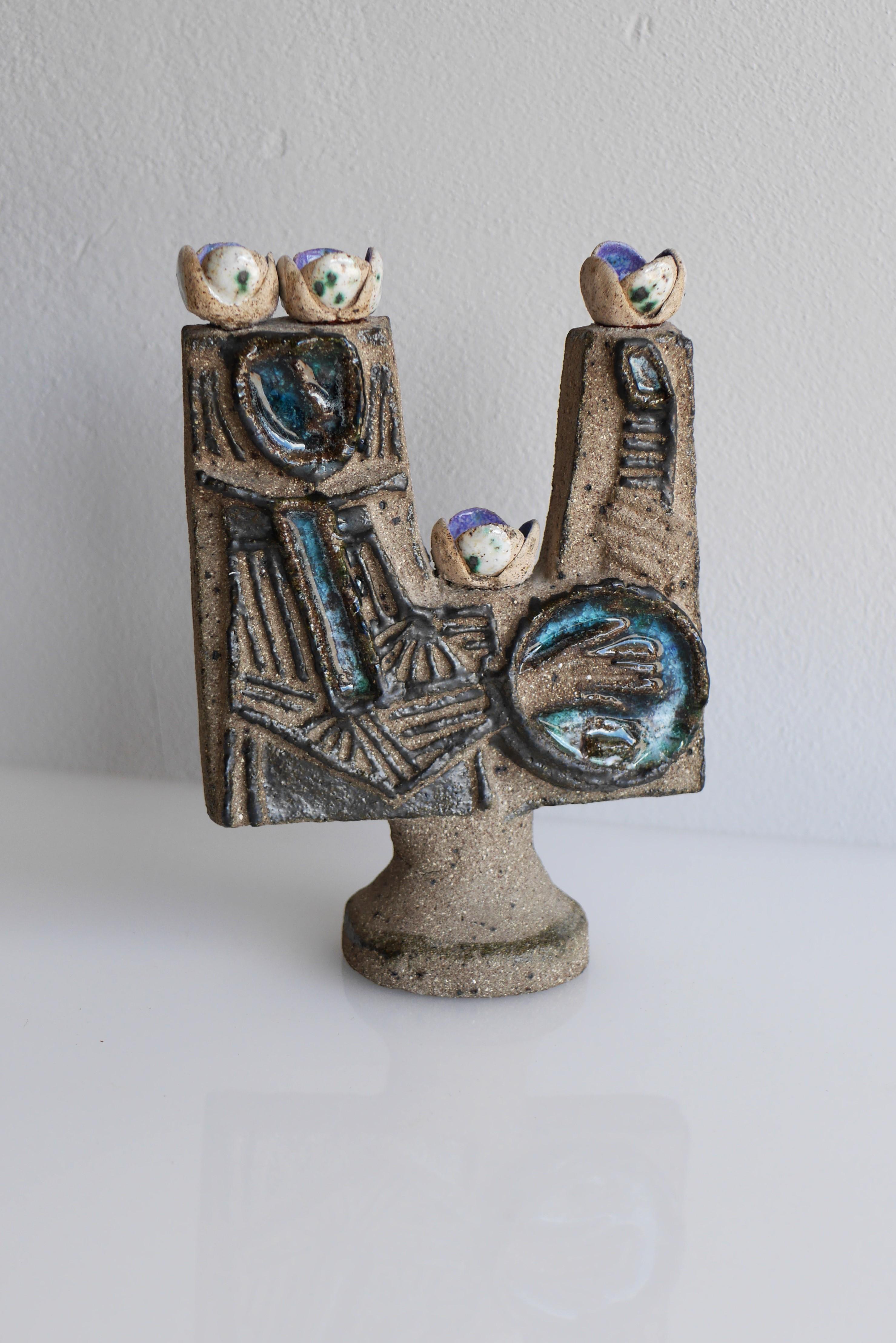 Swedish Mid-century modern abstract pottery sculpture, by T. Hellström Nittsjö, Sweden