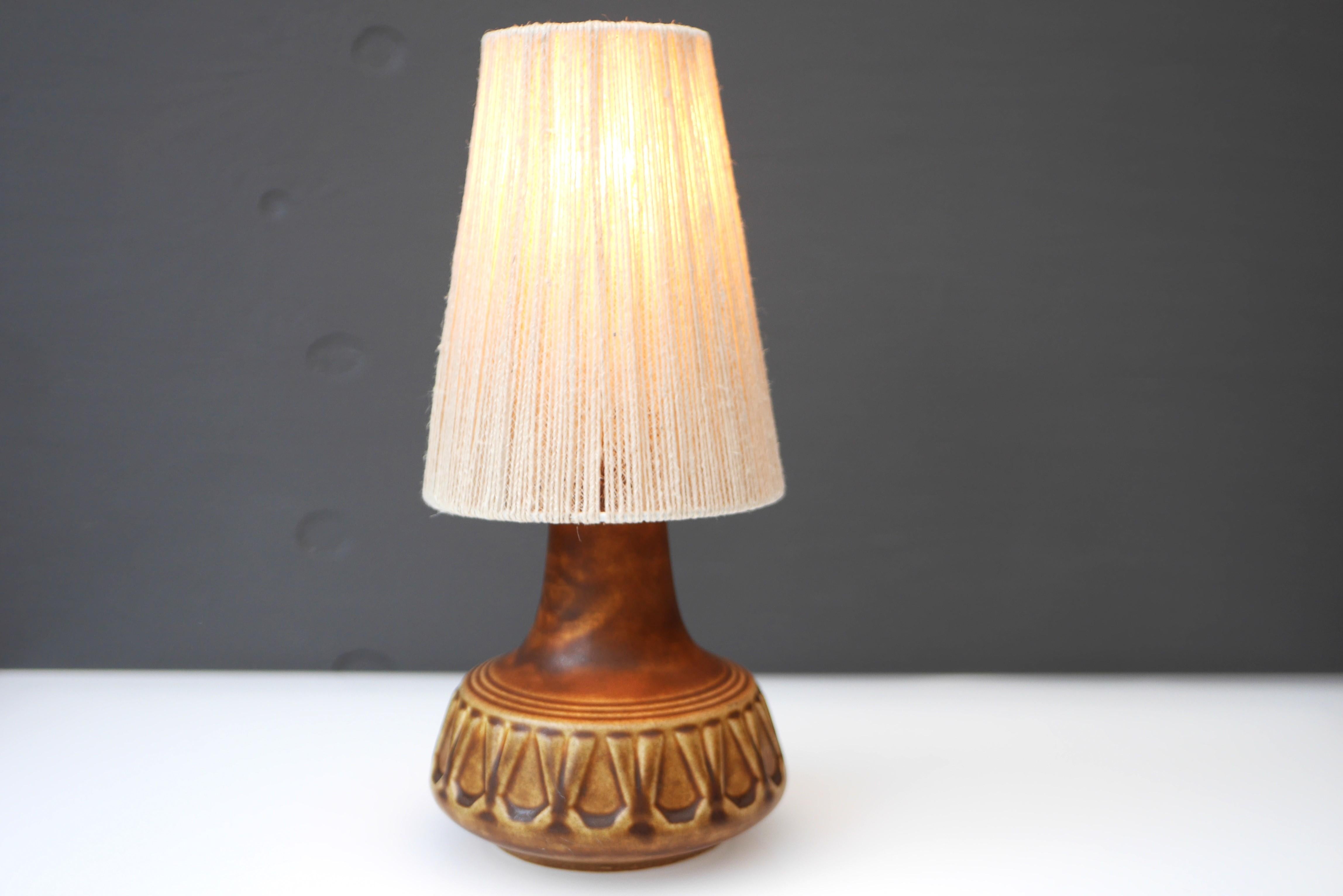 Mid-century modern pottery table lamp from Söholm, Denmark.  For Sale 1