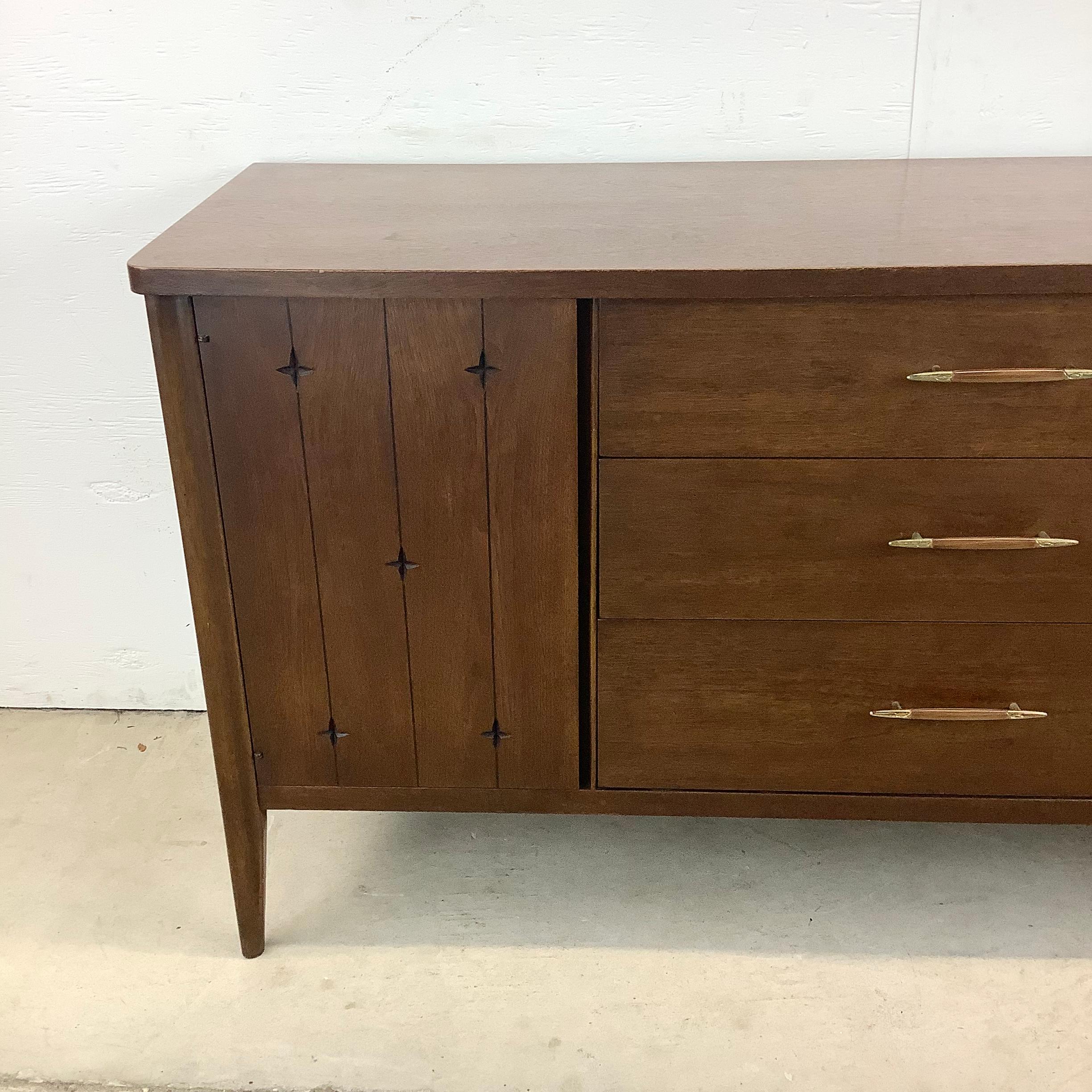 Other Mid-Century Modern Premier Sideboard by Broyhill For Sale