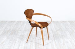 Poltrona "Pretzel" di Norman Cherner per Plycraft, un'opera moderna di metà secolo