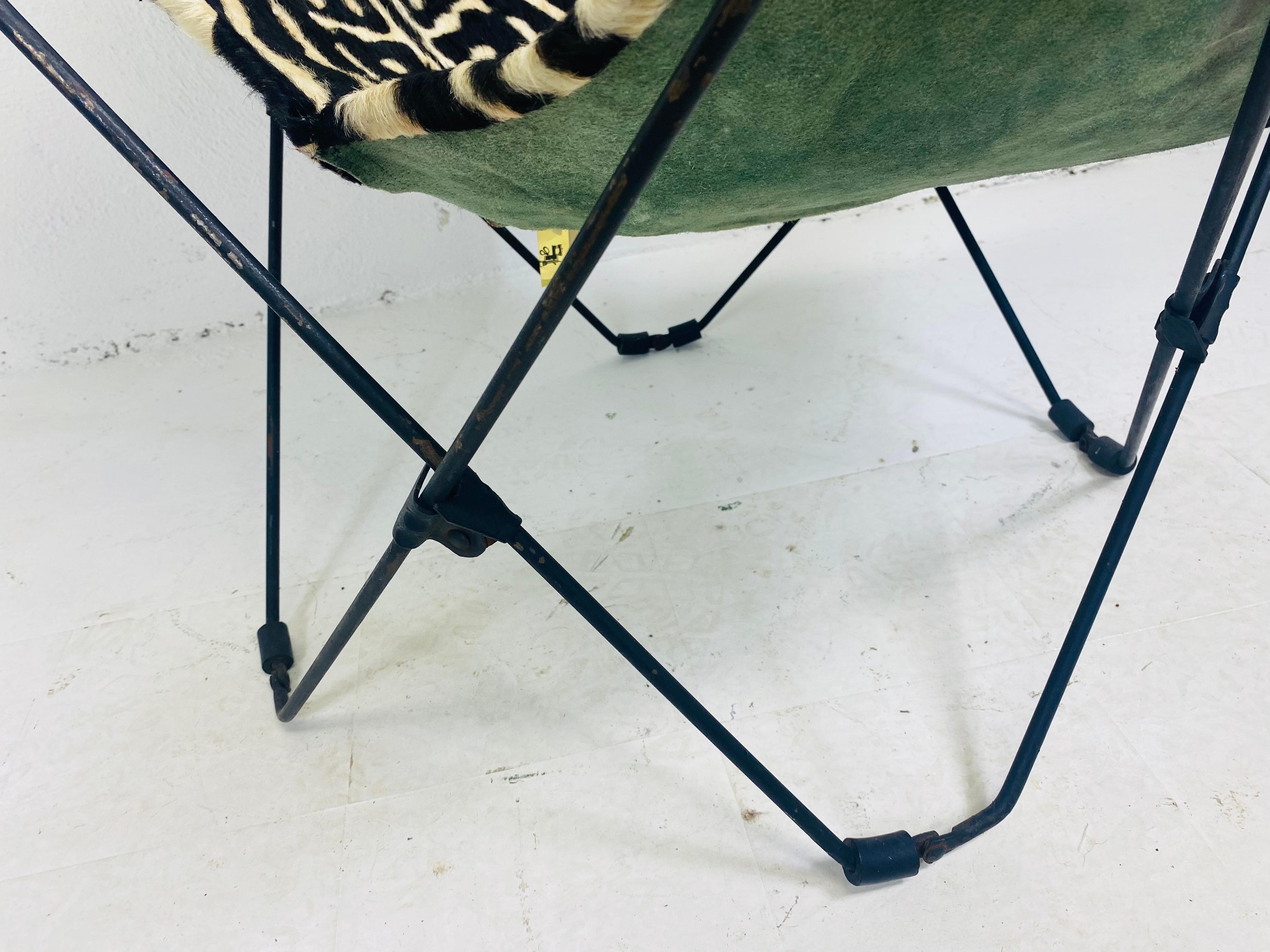 Modern Mid century, modern printed cowhide folding safari chair For Sale
