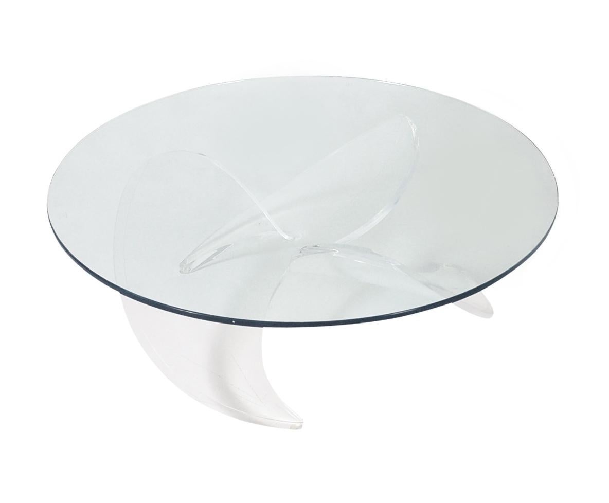 German Mid-Century Modern Propeller Circular Cocktail Table in Lucite & Glass