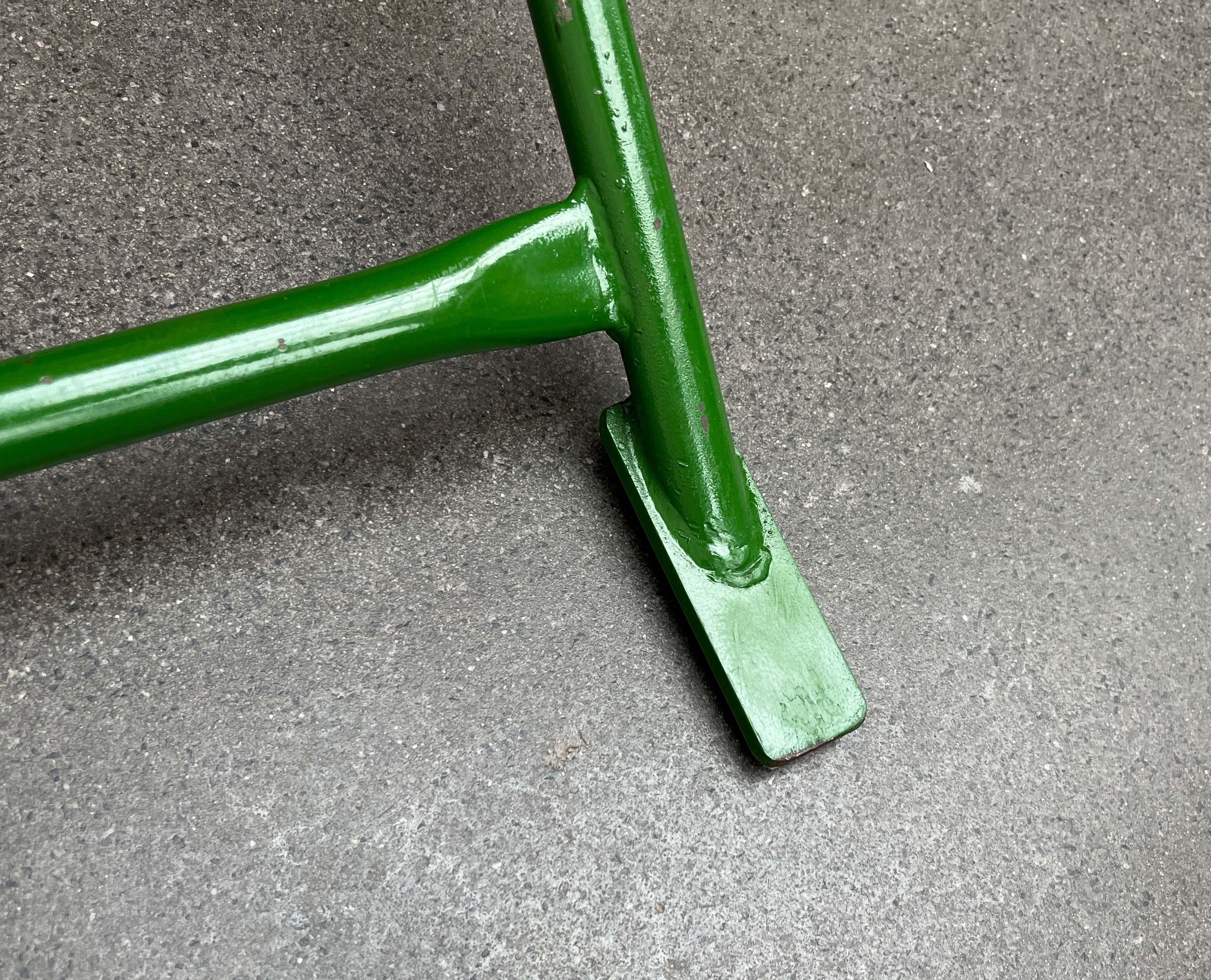 Barre de traction moderne du milieu du siècle, années 1960 en vente 6