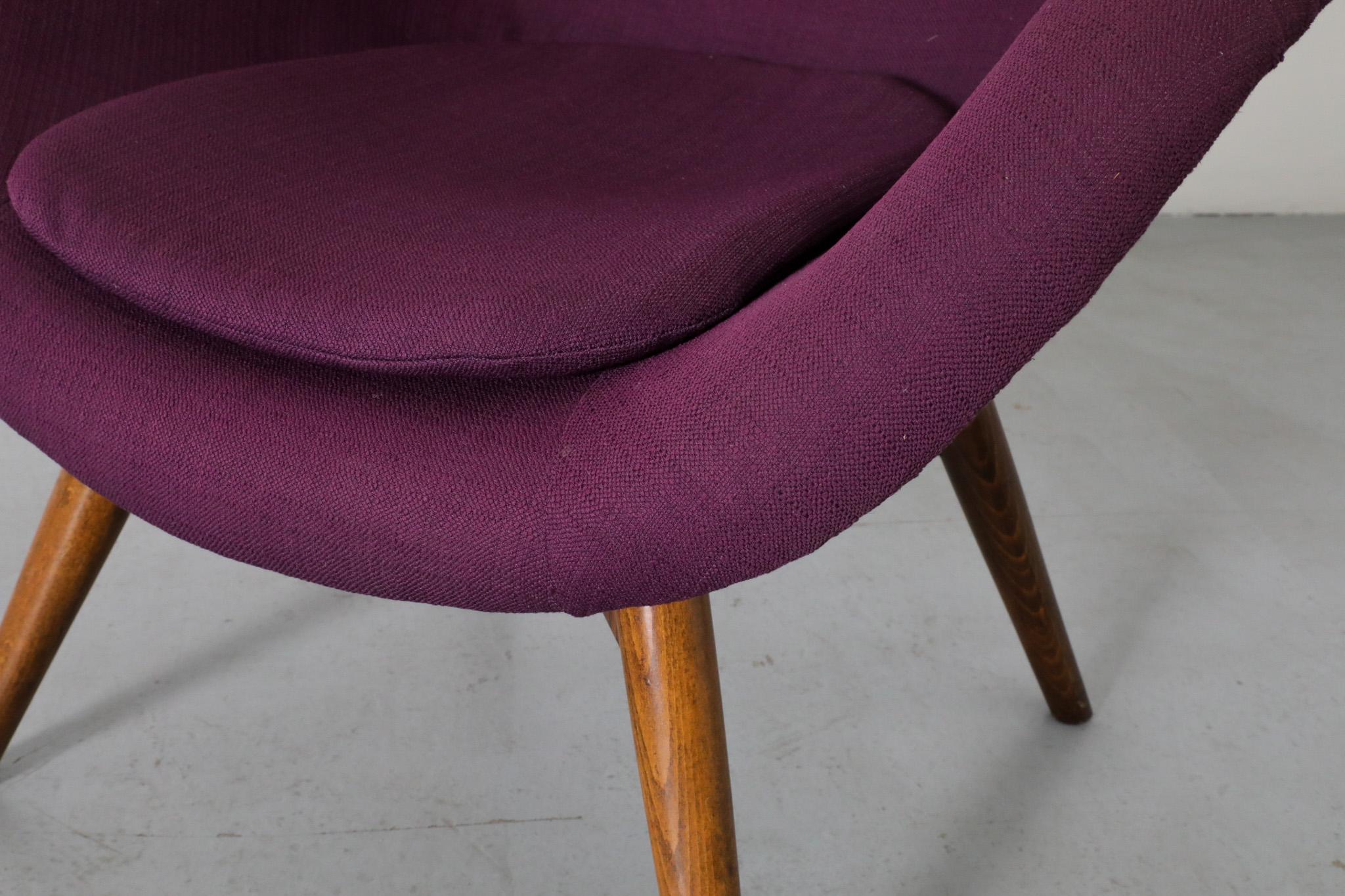 Mid-Century Purple Bucket lounge Chair by Miroslav Navrátil for Vertex For Sale 5