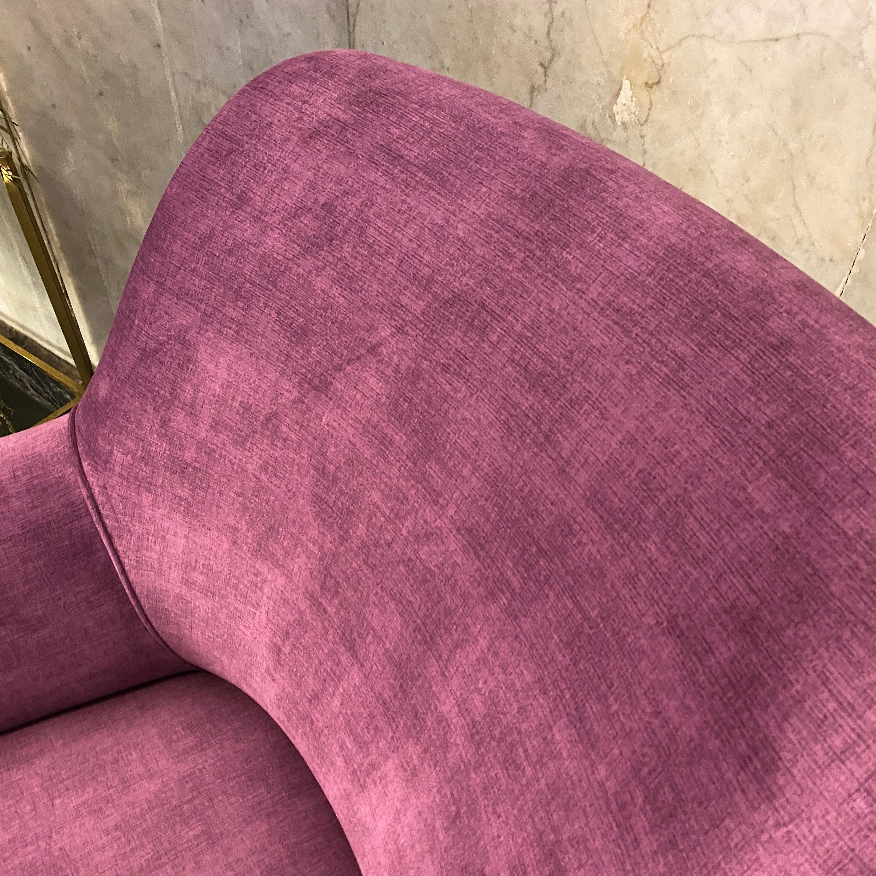 1960s Mid-Century Modern Purple Velvet and Brass Italian Curved Sofa 7