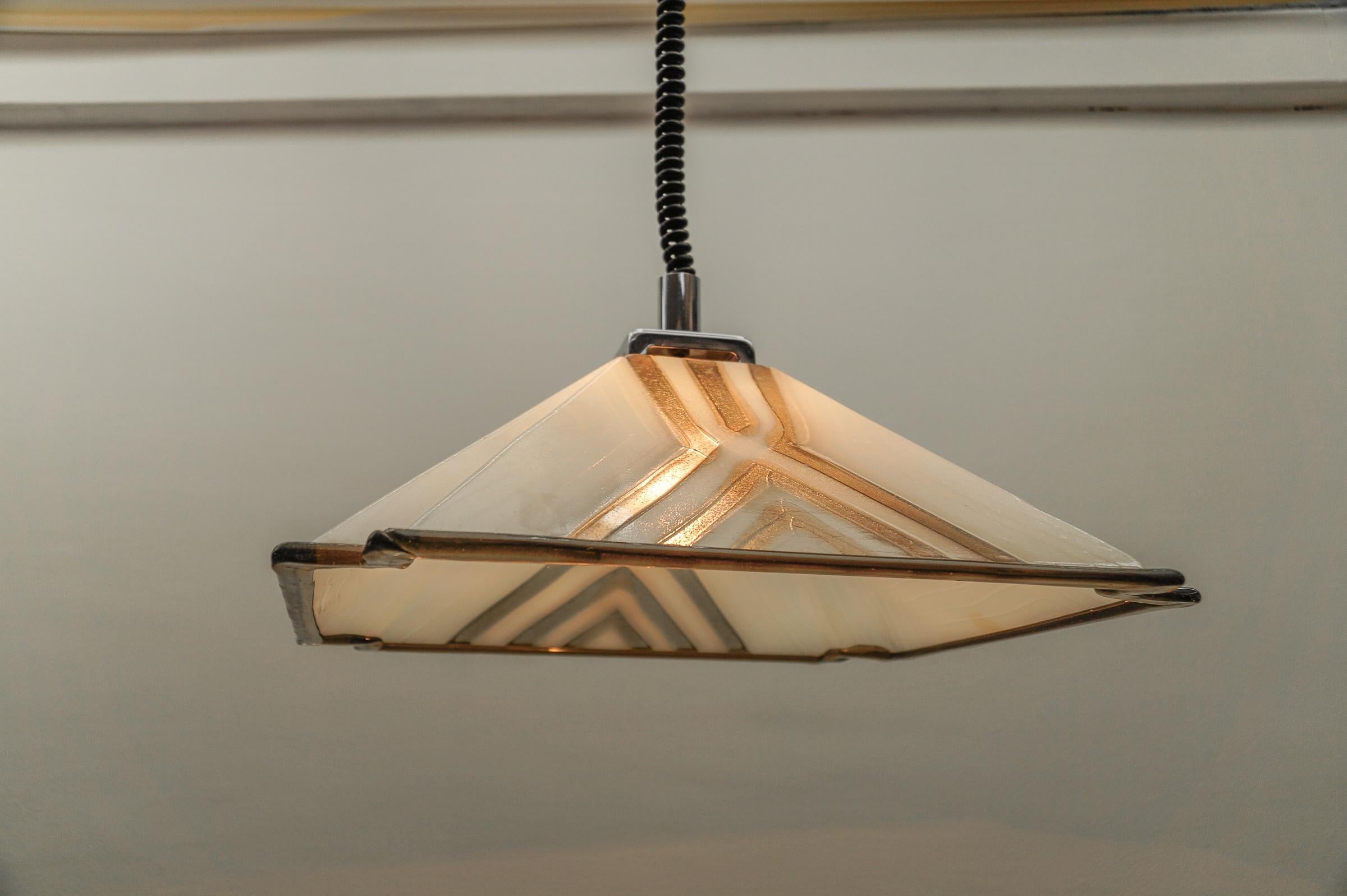Lampada a piramide moderna di metà secolo di Gebrüder Cosack, anni '70 in vendita 6