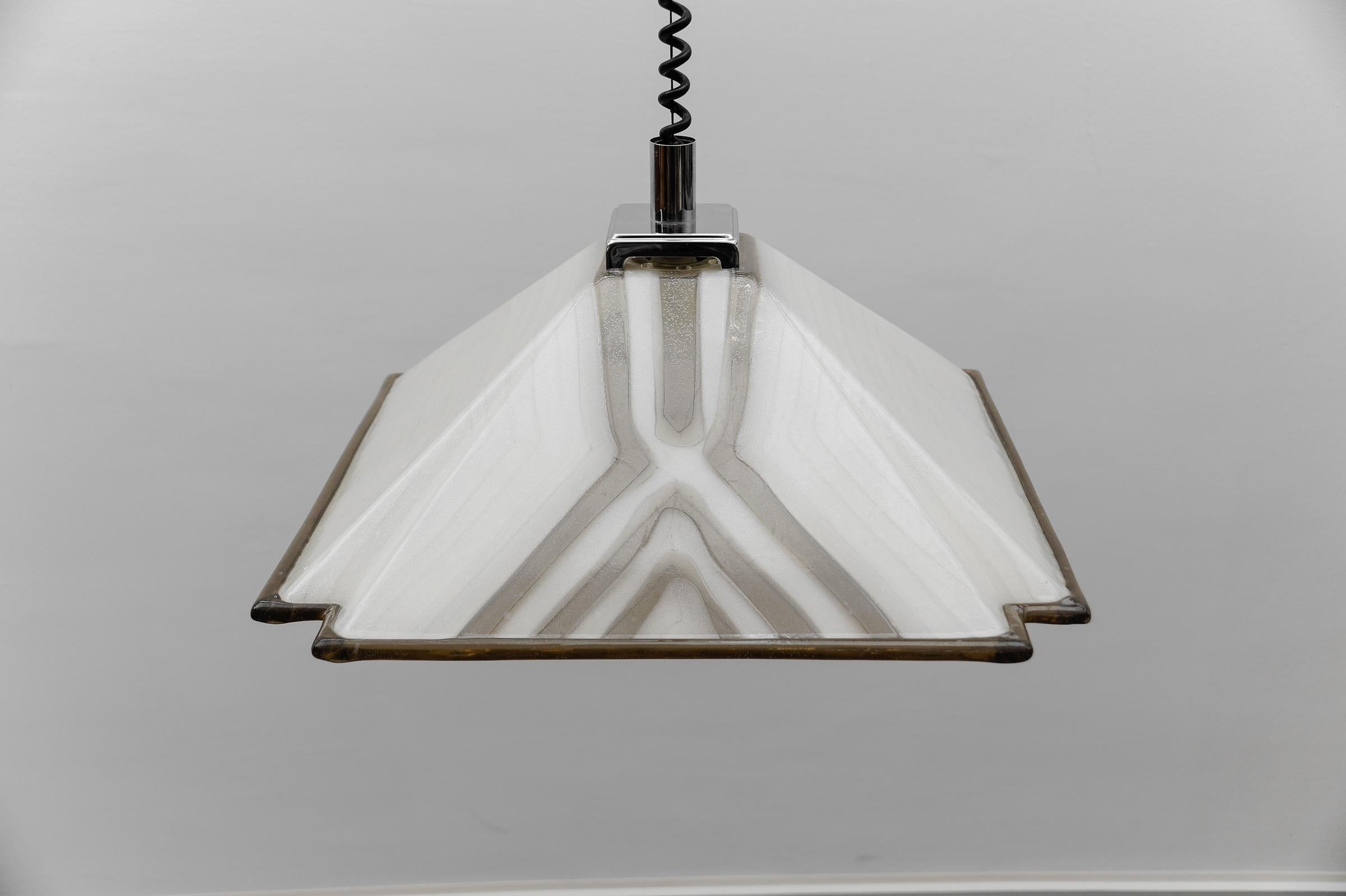 Metallo Lampada a piramide moderna di metà secolo di Gebrüder Cosack, anni '70 in vendita