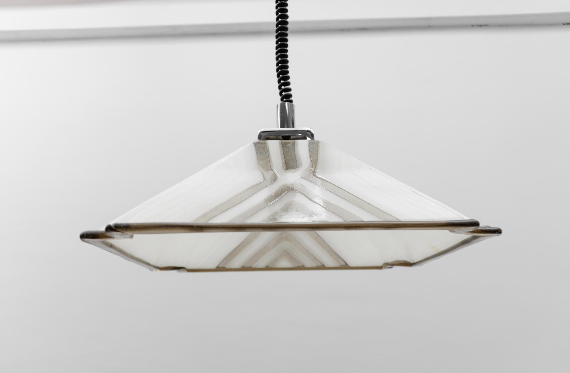Lampada a piramide moderna di metà secolo di Gebrüder Cosack, anni '70 in vendita 2