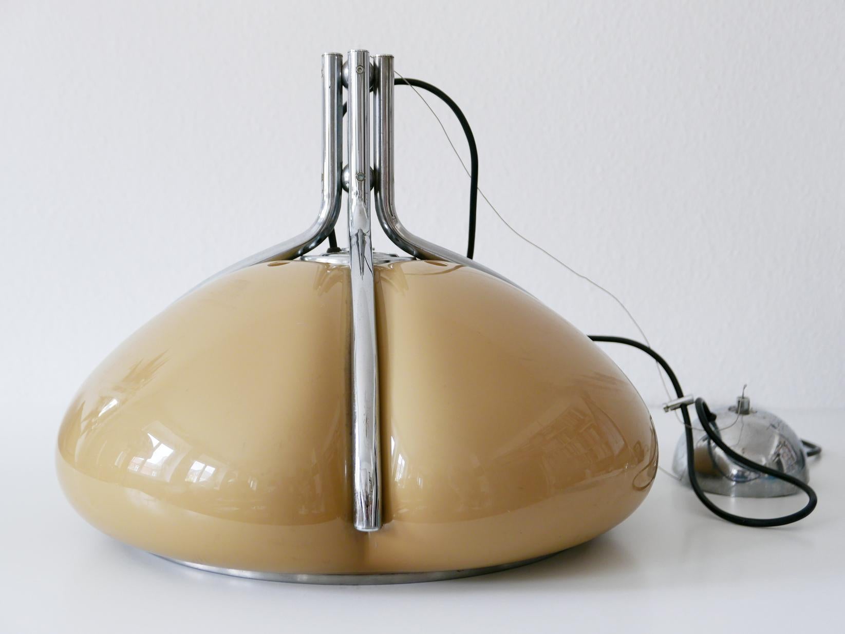Mid-Century Modern Quadrifoglio Pendant Lamp by Harvey Guzzini, 1960s, Italy 3