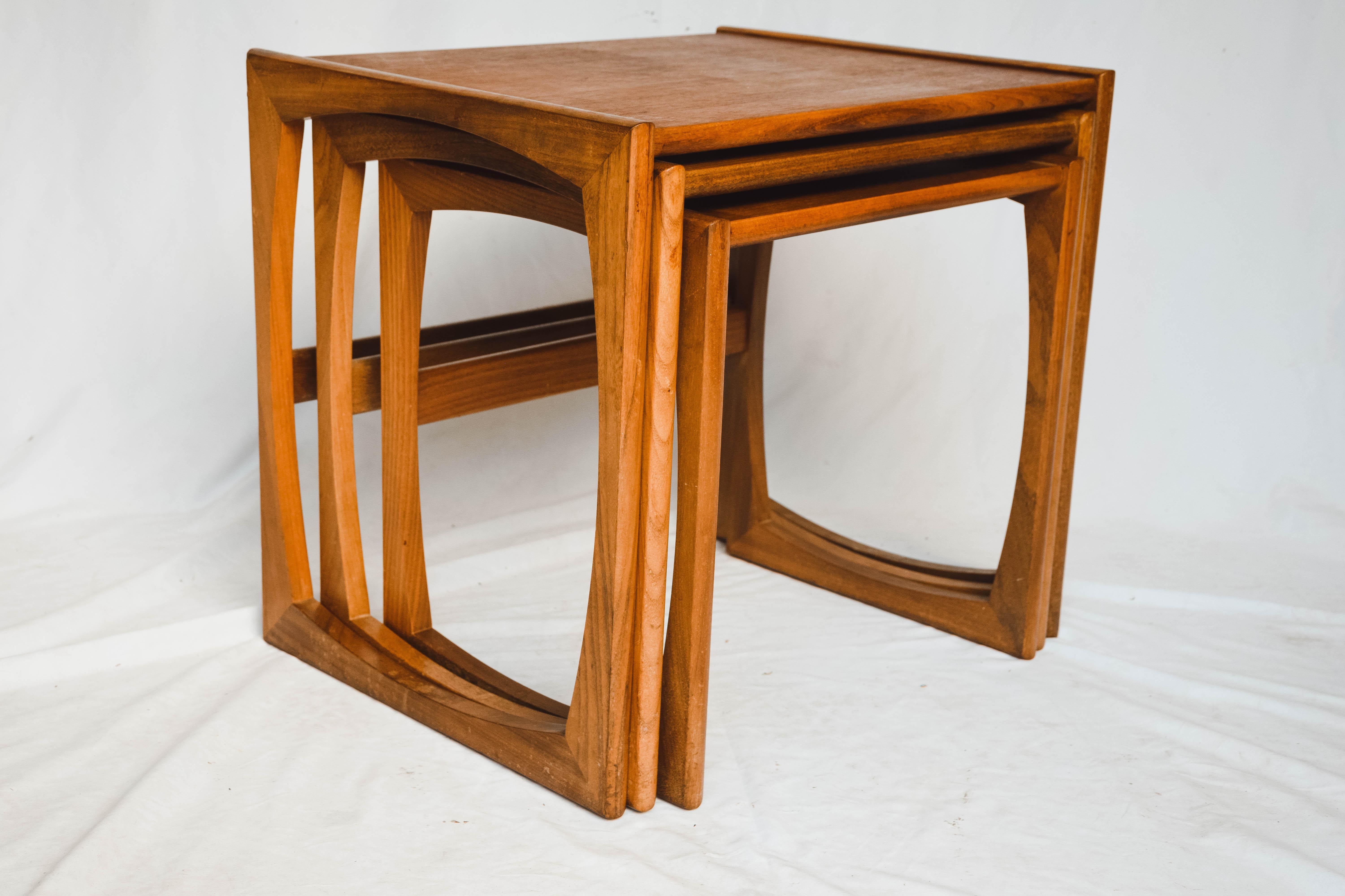 English Mid-Century Modern Quadrille Nesting Table by G-Plan