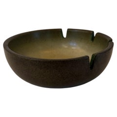 Rara ciotola grande a due toni di Heath Ceramics California Design, metà del secolo scorso.