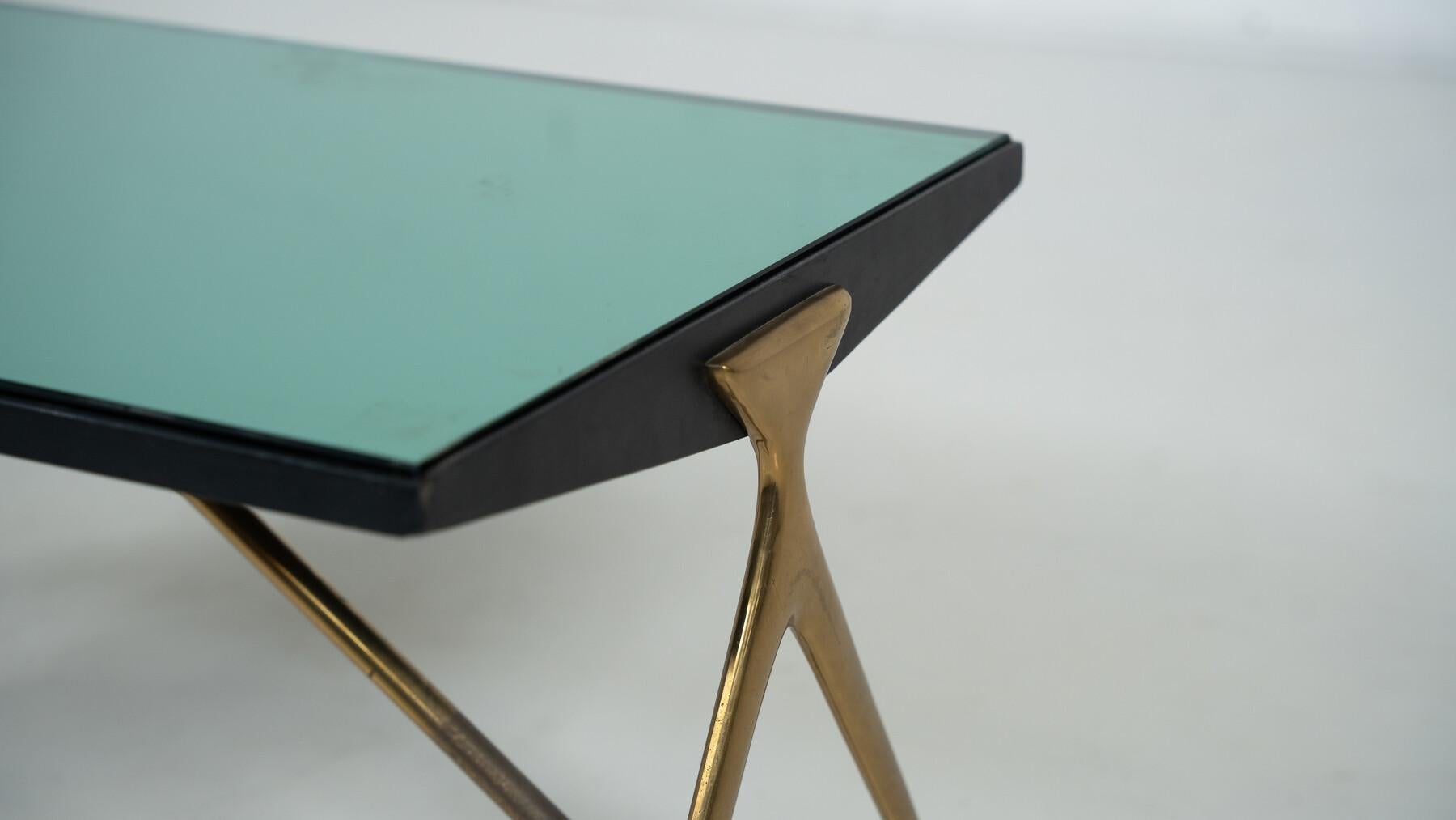 Raro tavolino da caffè del Mid-Century Modern di Max Ingrand, 1955 in vendita 2