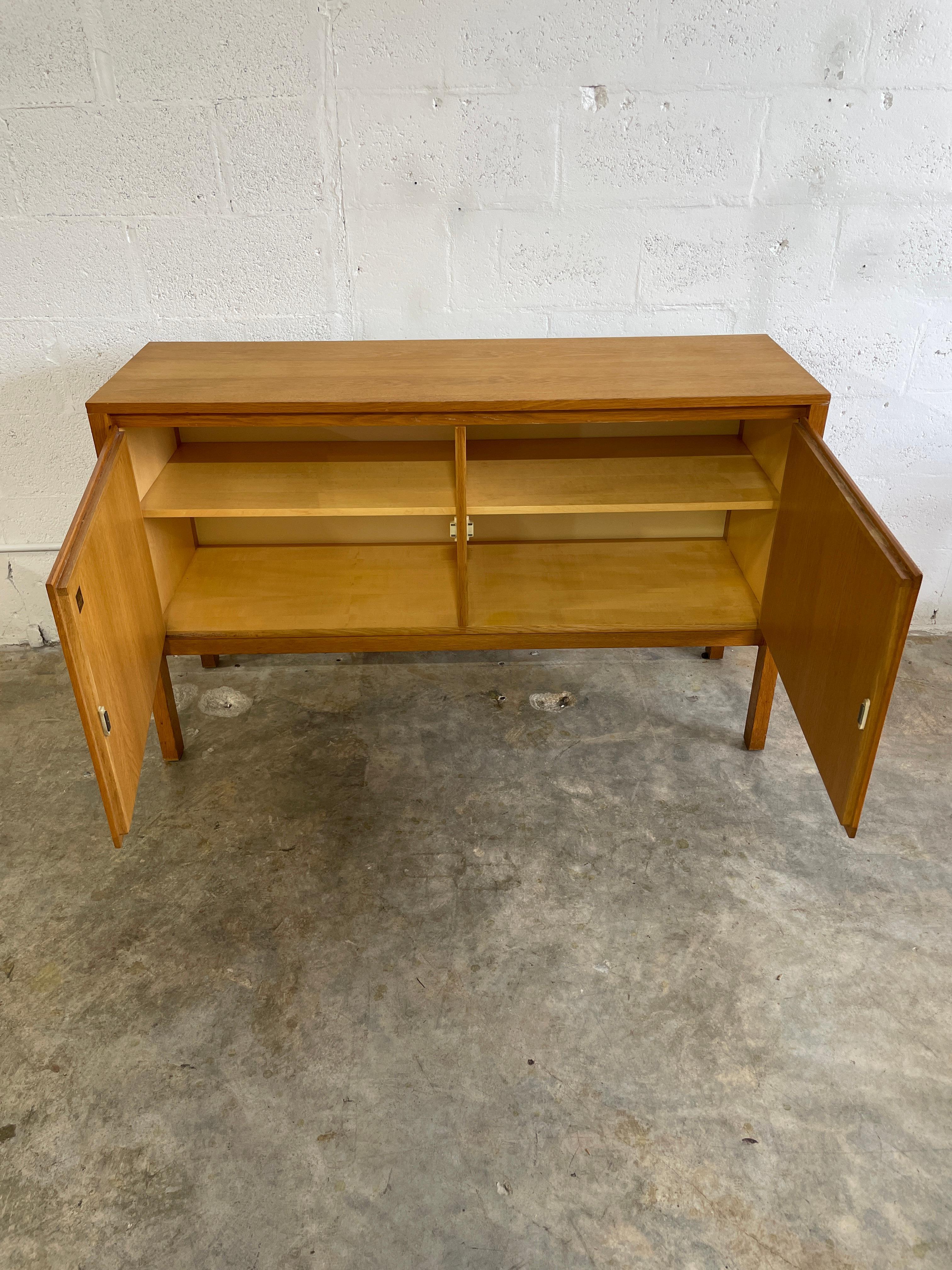 Mid Century Modern Rare Vintage Oak Woven Sideboard or Console by Wertmobel In Good Condition In Fort Lauderdale, FL