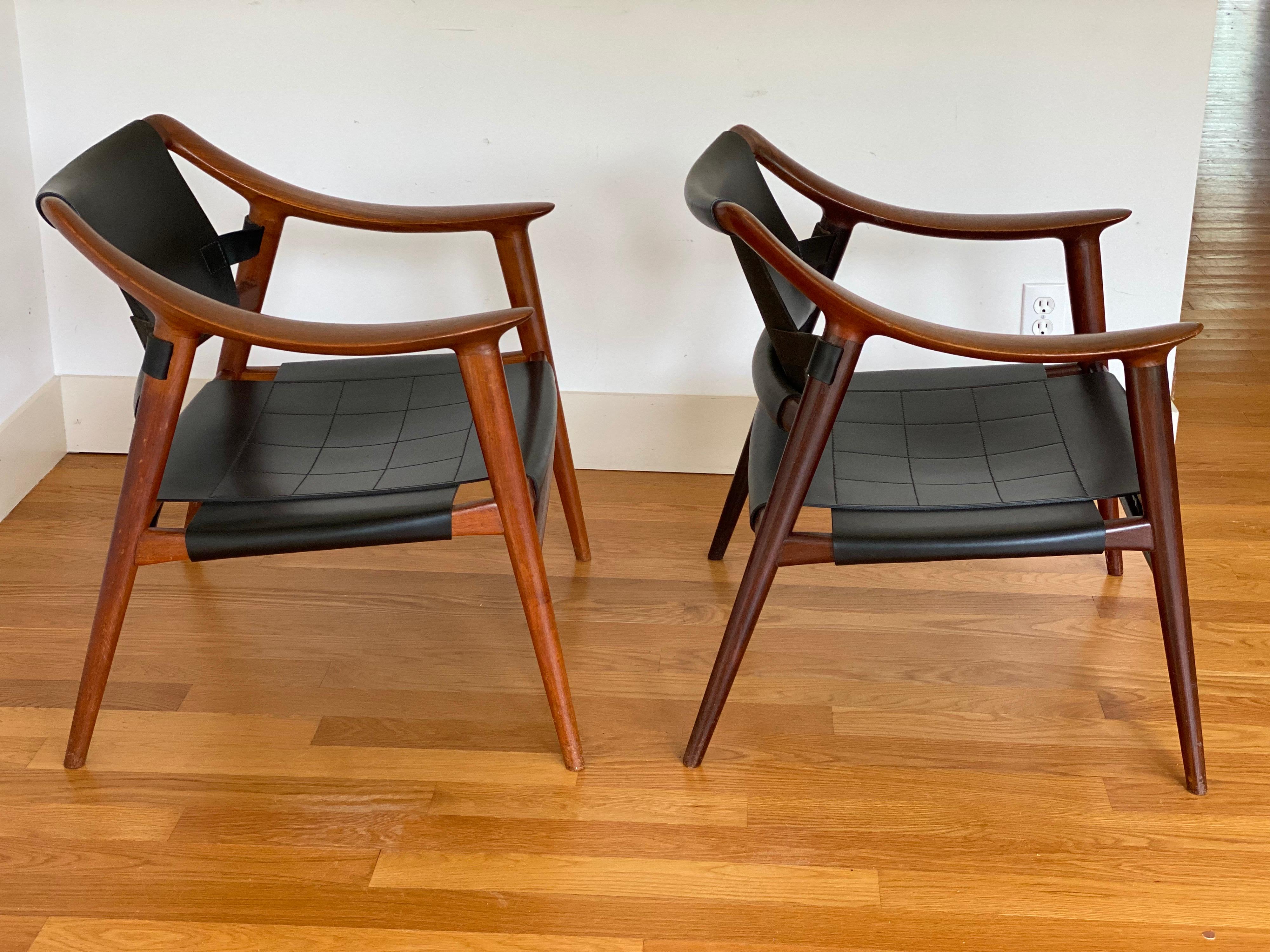 Norwegian Mid-Century Modern Rastad & Relling Bambi Lounge Chair by Gustav Bahus