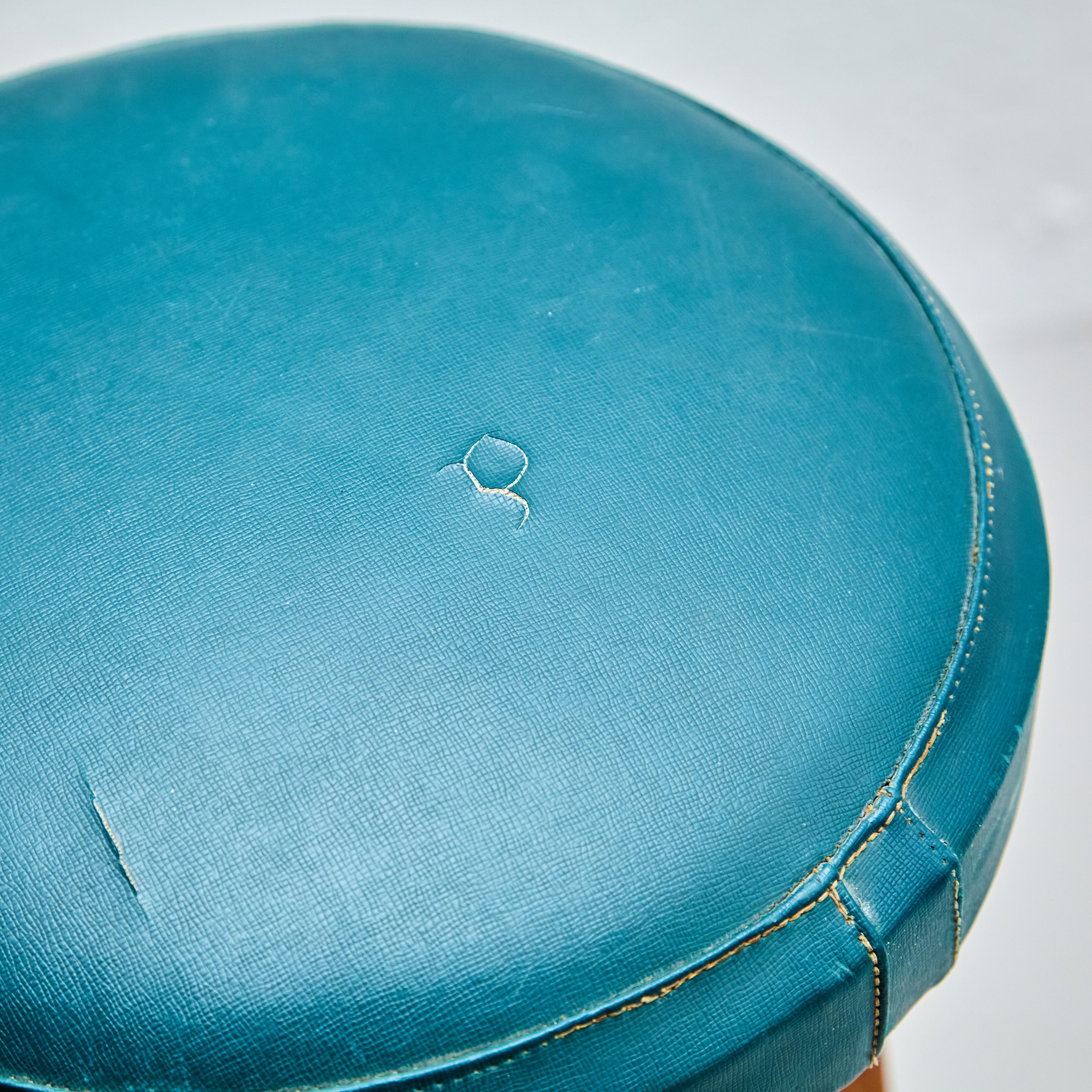 Mid-Century Modern Rationalist Wood High Stool, circa 1950 For Sale 2