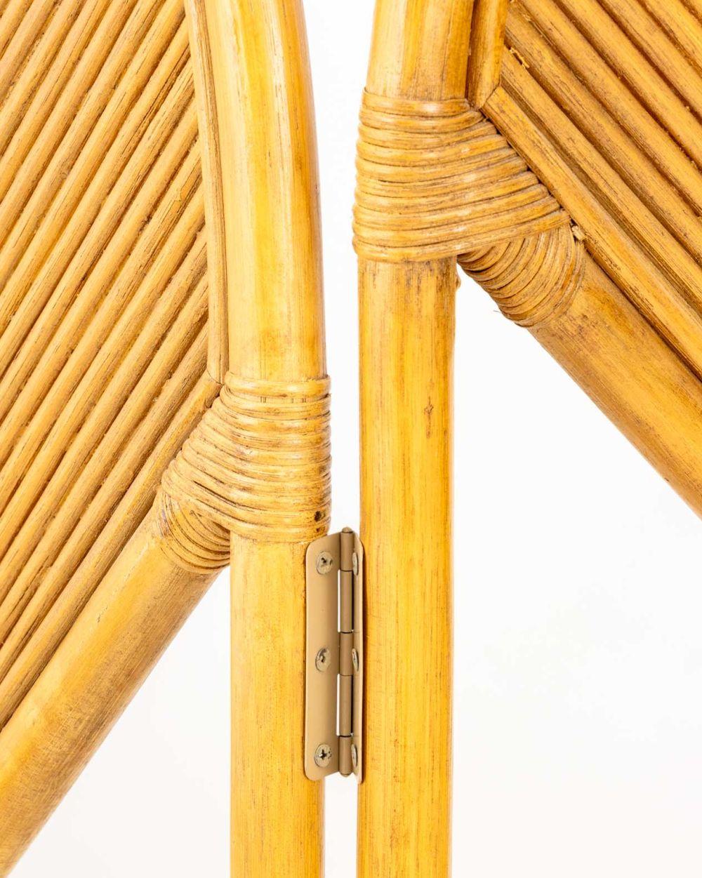 Biombo de 3 paneles de ratán moderno de mediados de siglo siglo XX en venta