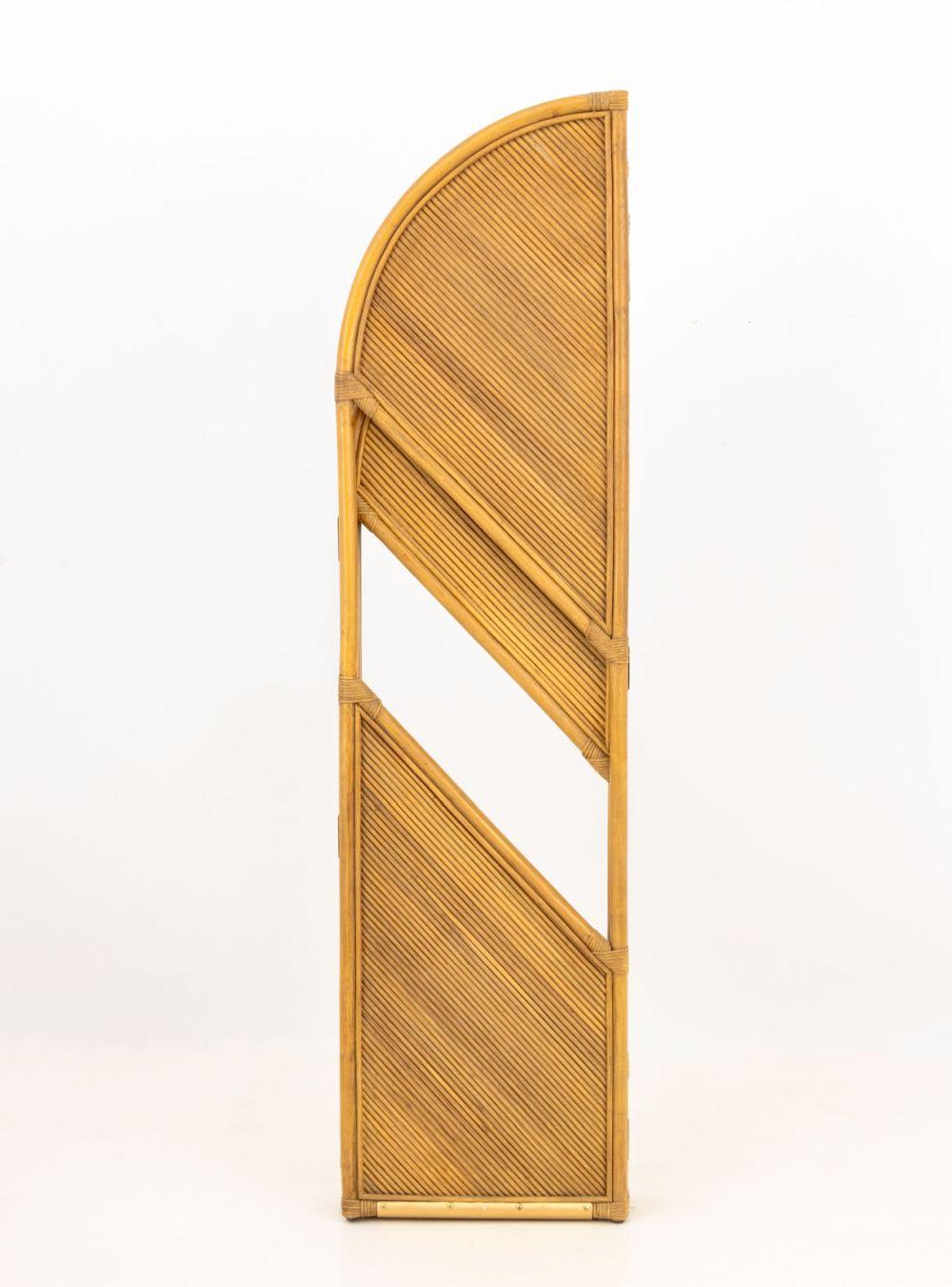 Biombo de 3 paneles de ratán moderno de mediados de siglo en venta 2