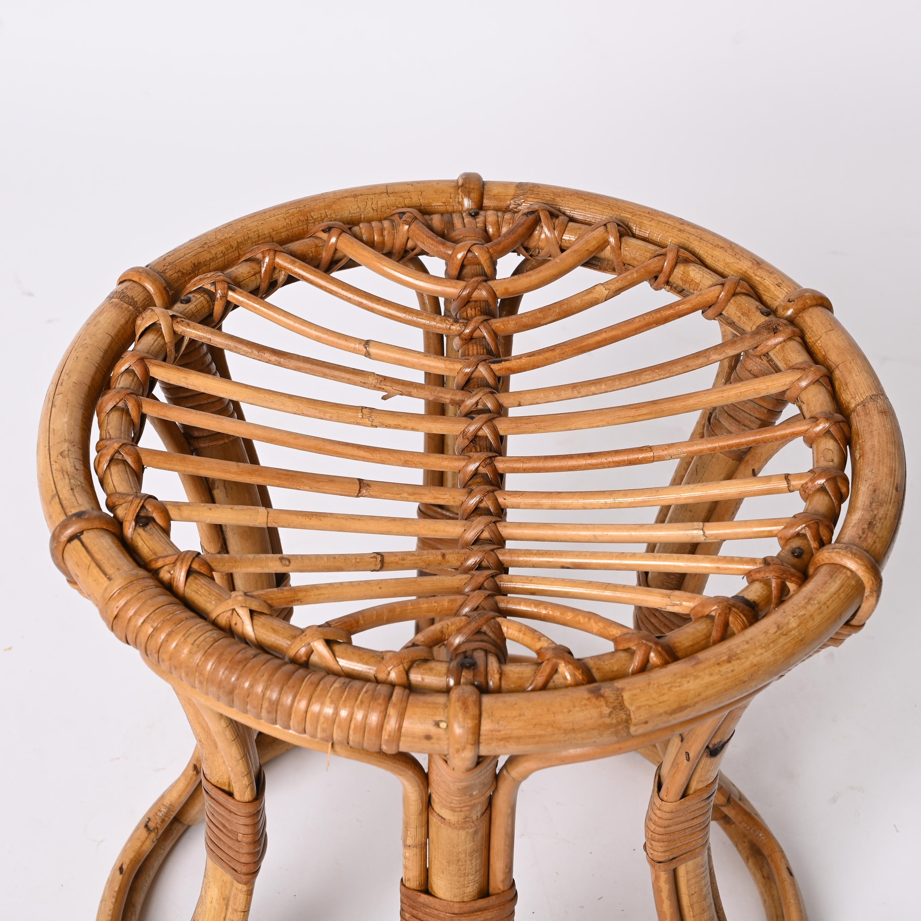 20th Century Mid-Century Modern Rattan and Bamboo Italian Round Stool, 1960s For Sale