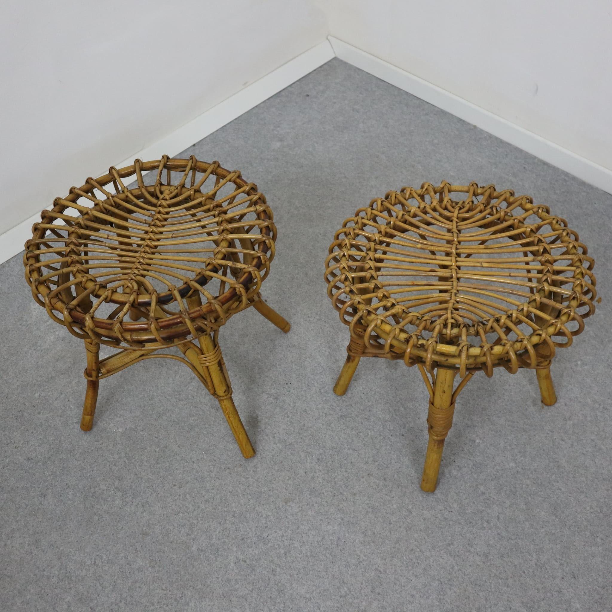 Taburete otomano de ratán y bambú de mediados de siglo Franco Albini, Italia, años 60 Moderno de mediados de siglo en venta