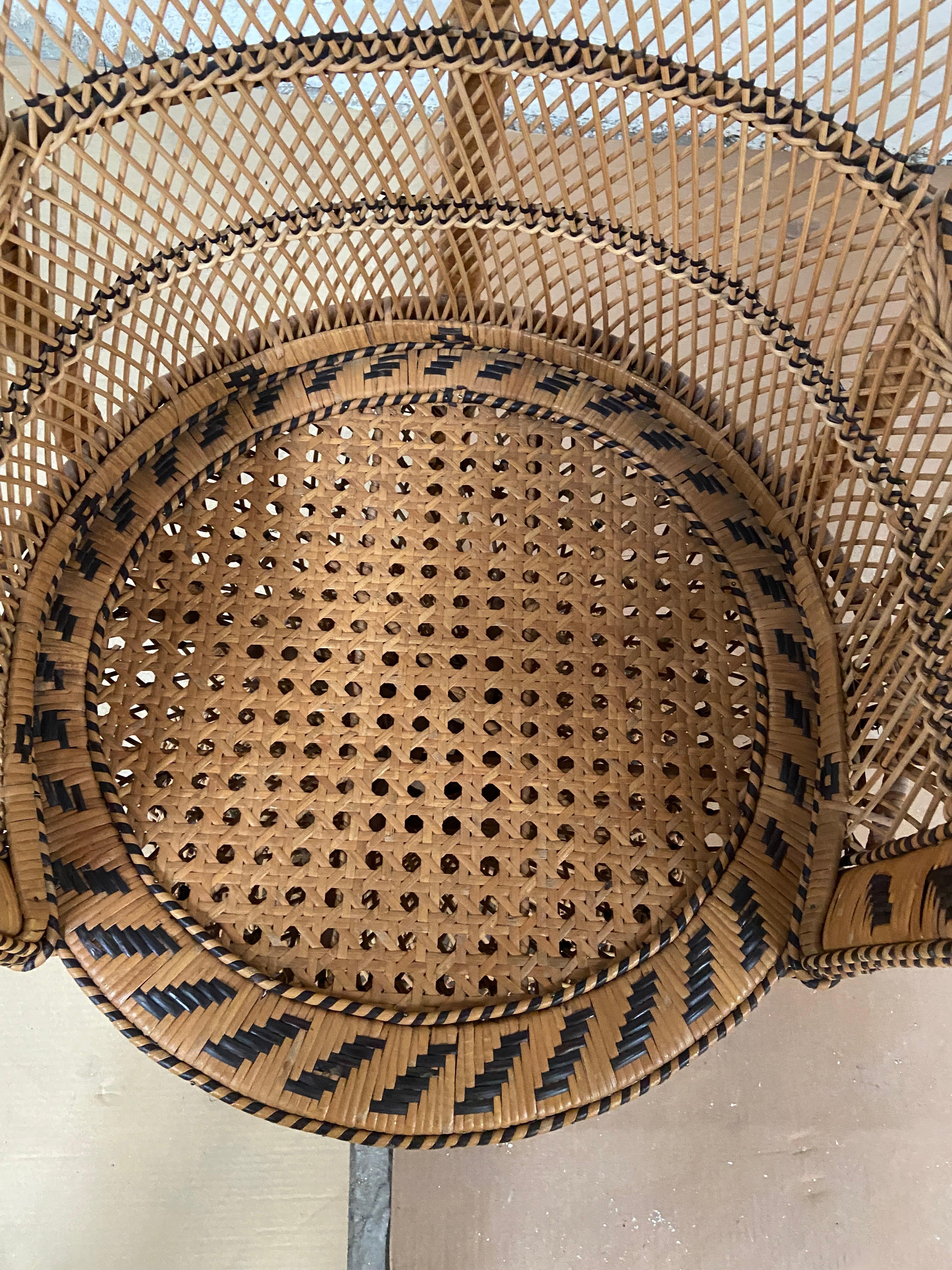Mid-Century Modern Rattan and Wicker Peacock Emanuelle Chair, 1970s In Good Condition In Prato, IT