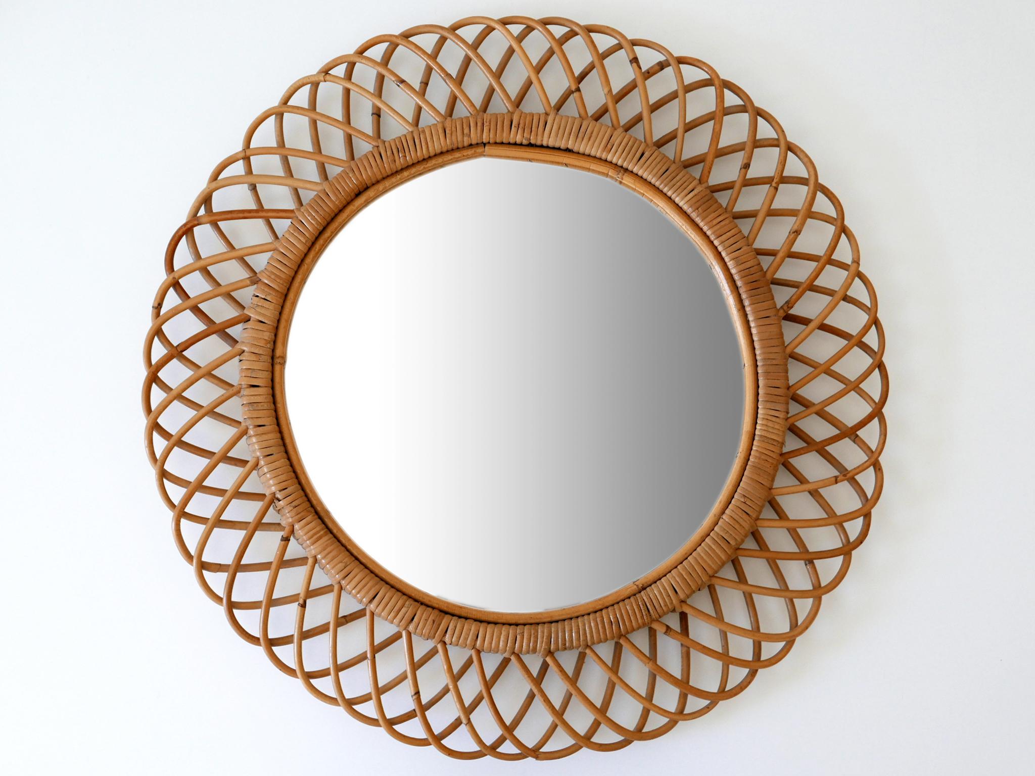 Mid-Century Modern Rattan & Bamboo Circular Wall Mirror Italy 1960s For Sale 5