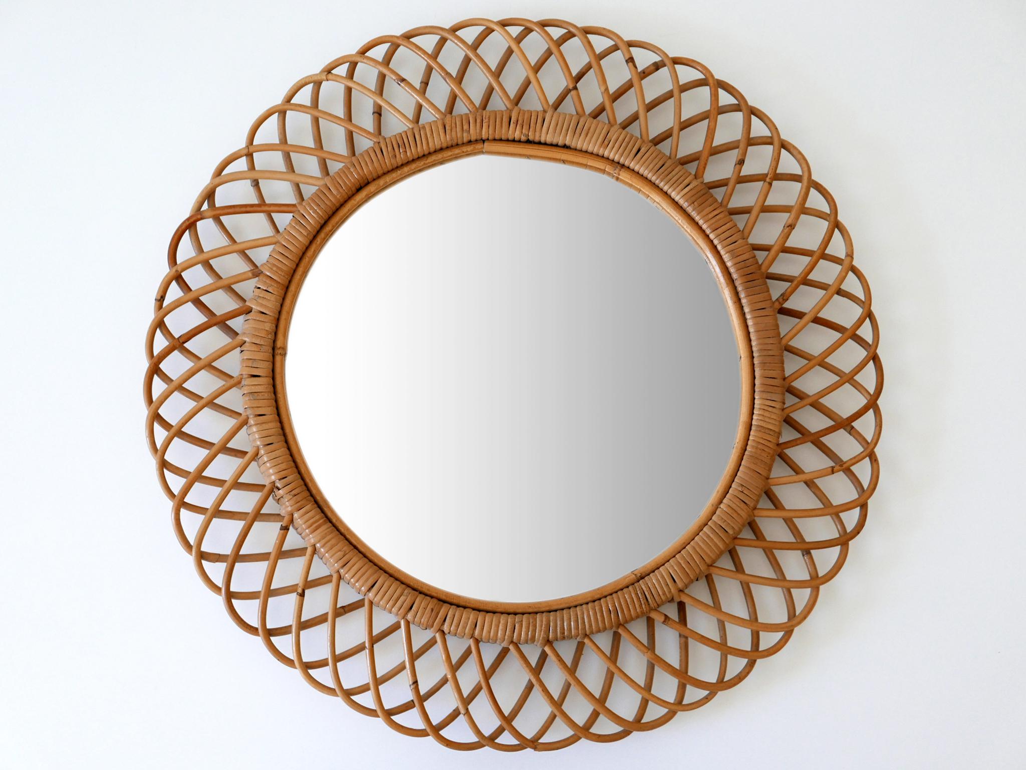 Mid-20th Century Mid-Century Modern Rattan & Bamboo Circular Wall Mirror Italy 1960s For Sale