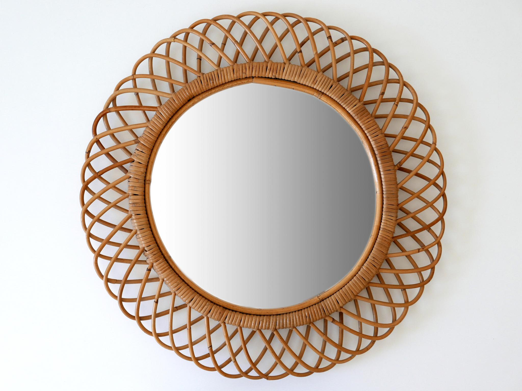 Mid-Century Modern Rattan & Bamboo Circular Wall Mirror Italy 1960s For Sale 2