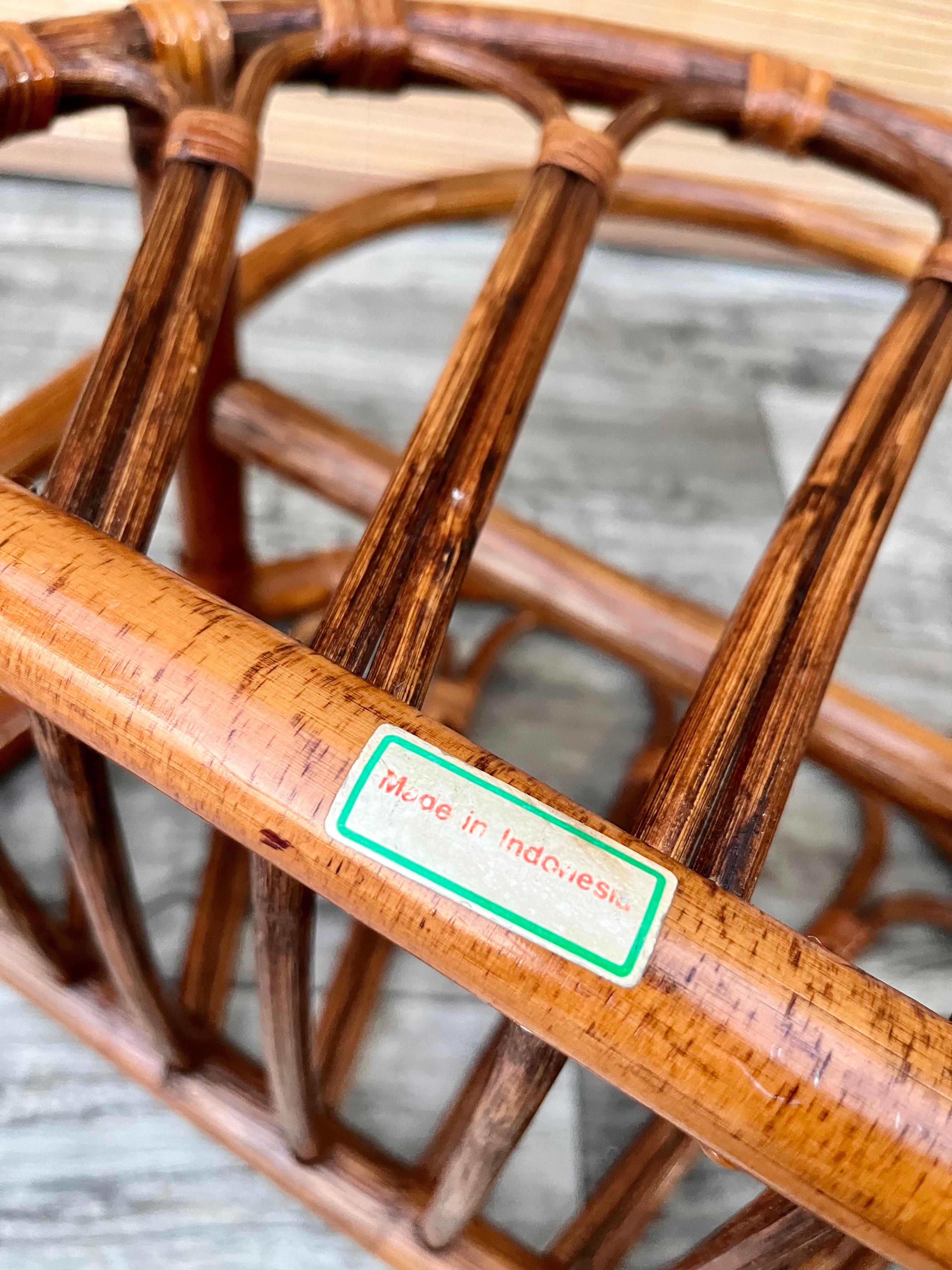 Mid-Century Modern Rattan Bamboo Magazine Rack in the Style of Franco Albini For Sale 5