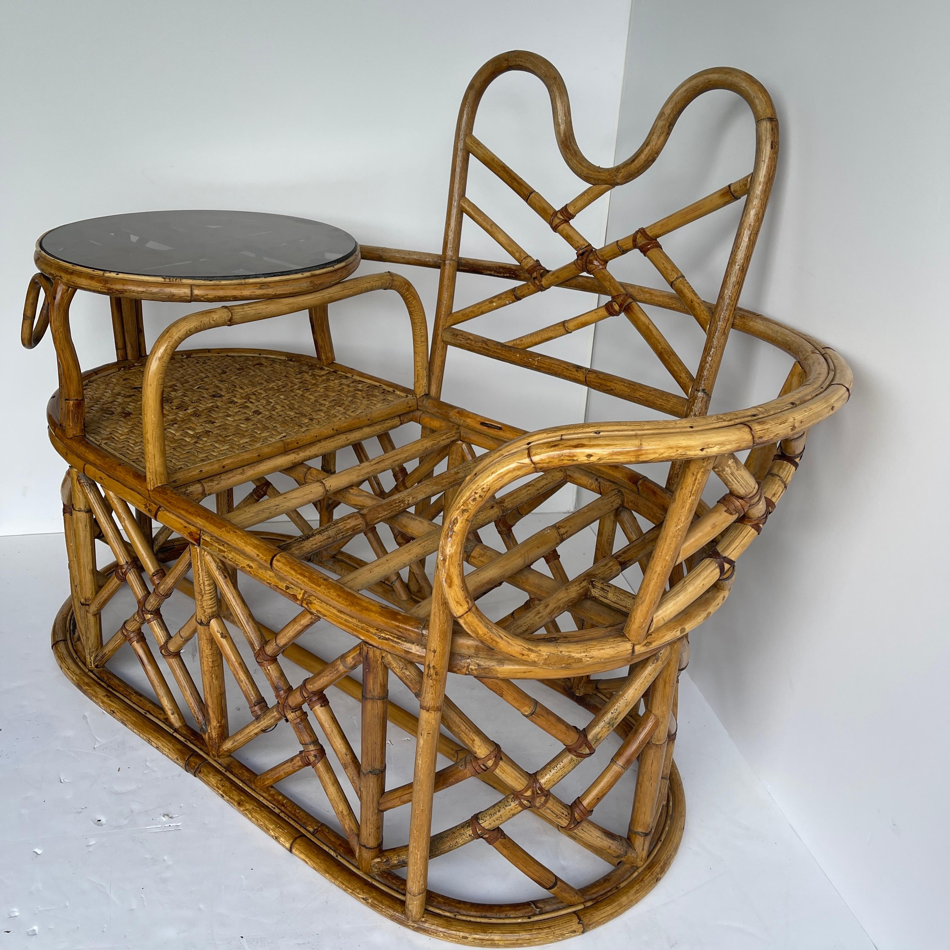 20th Century Mid-Century Modern Rattan Gossip Bench with Glass Top Table For Sale