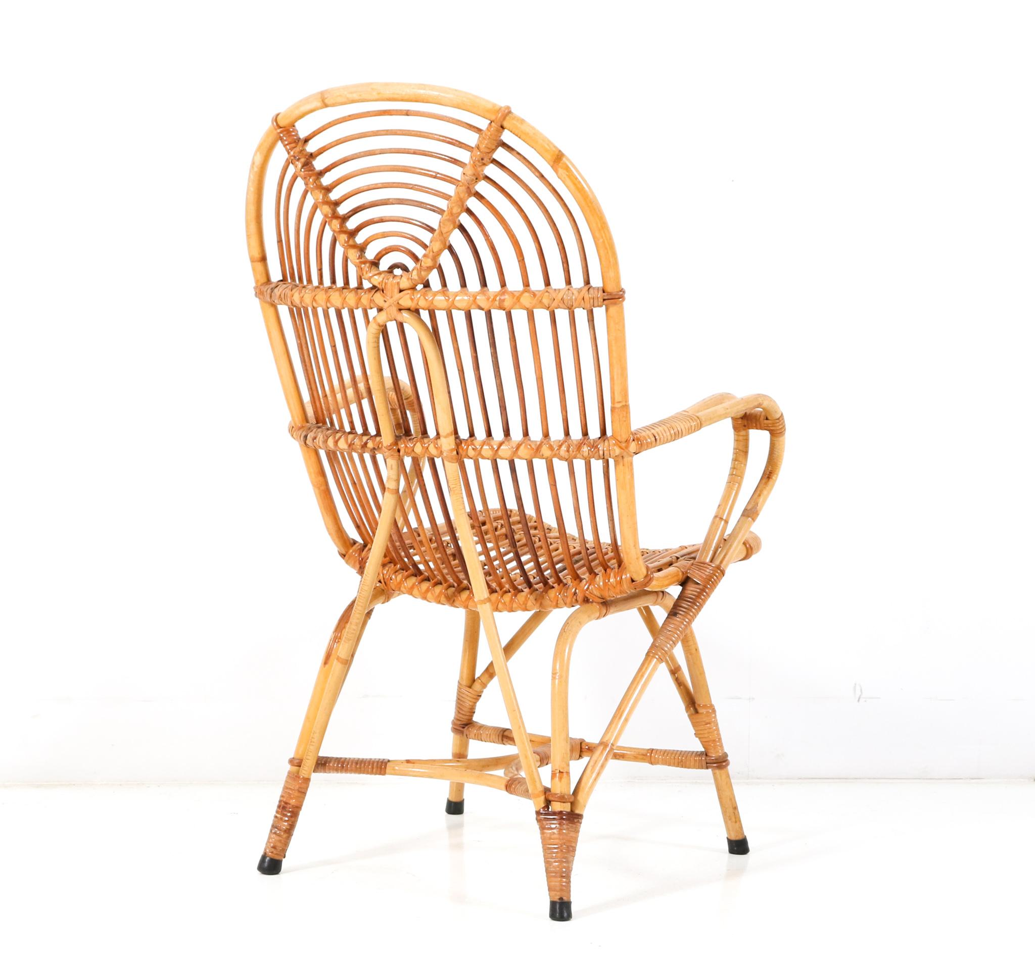 Mid-Century Modern Rattan Lounge Chair, 1960s For Sale 1