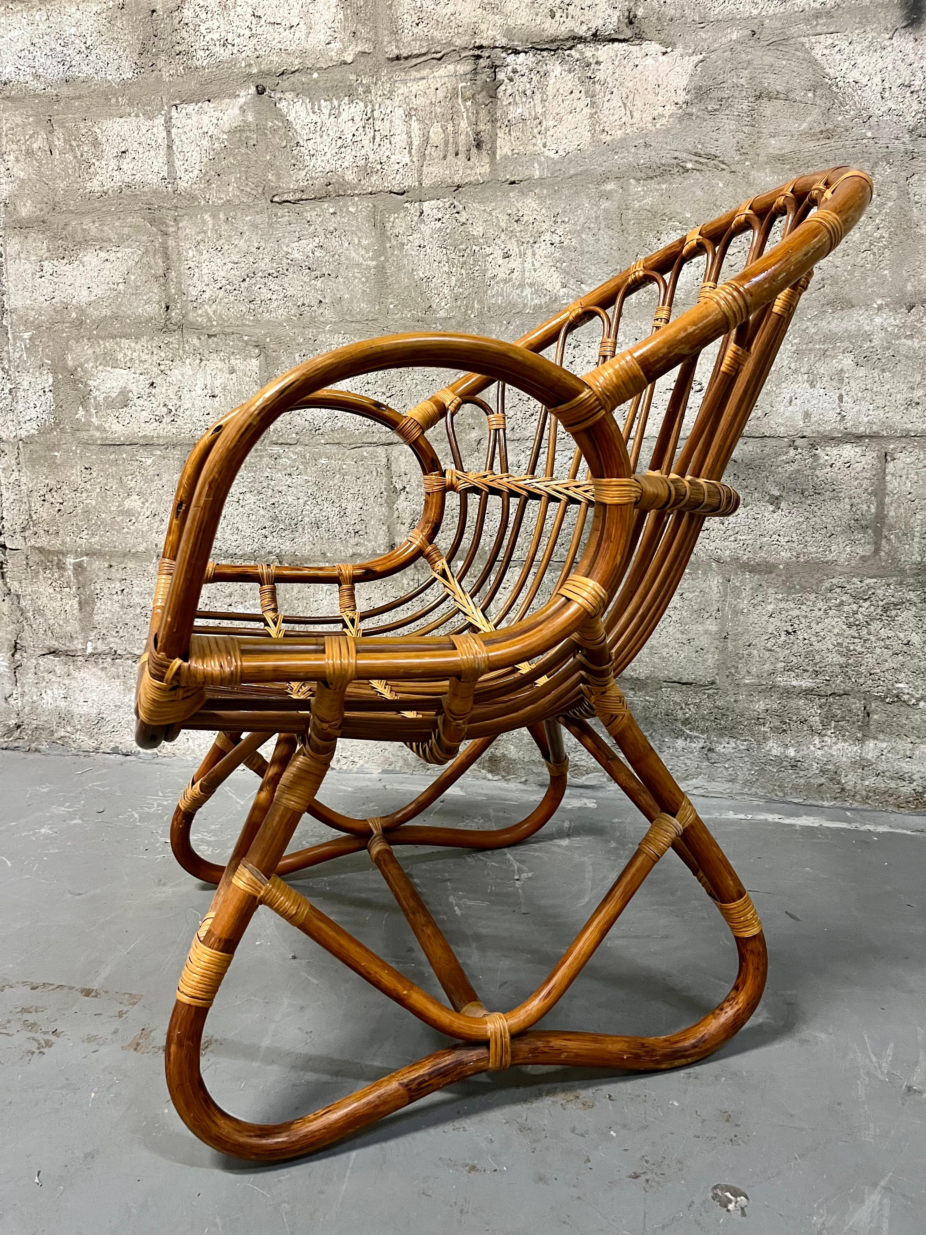 Unknown Mid Century Modern Rattan Lounge Chair in the Franco Albini's Style. Circa 1970s For Sale