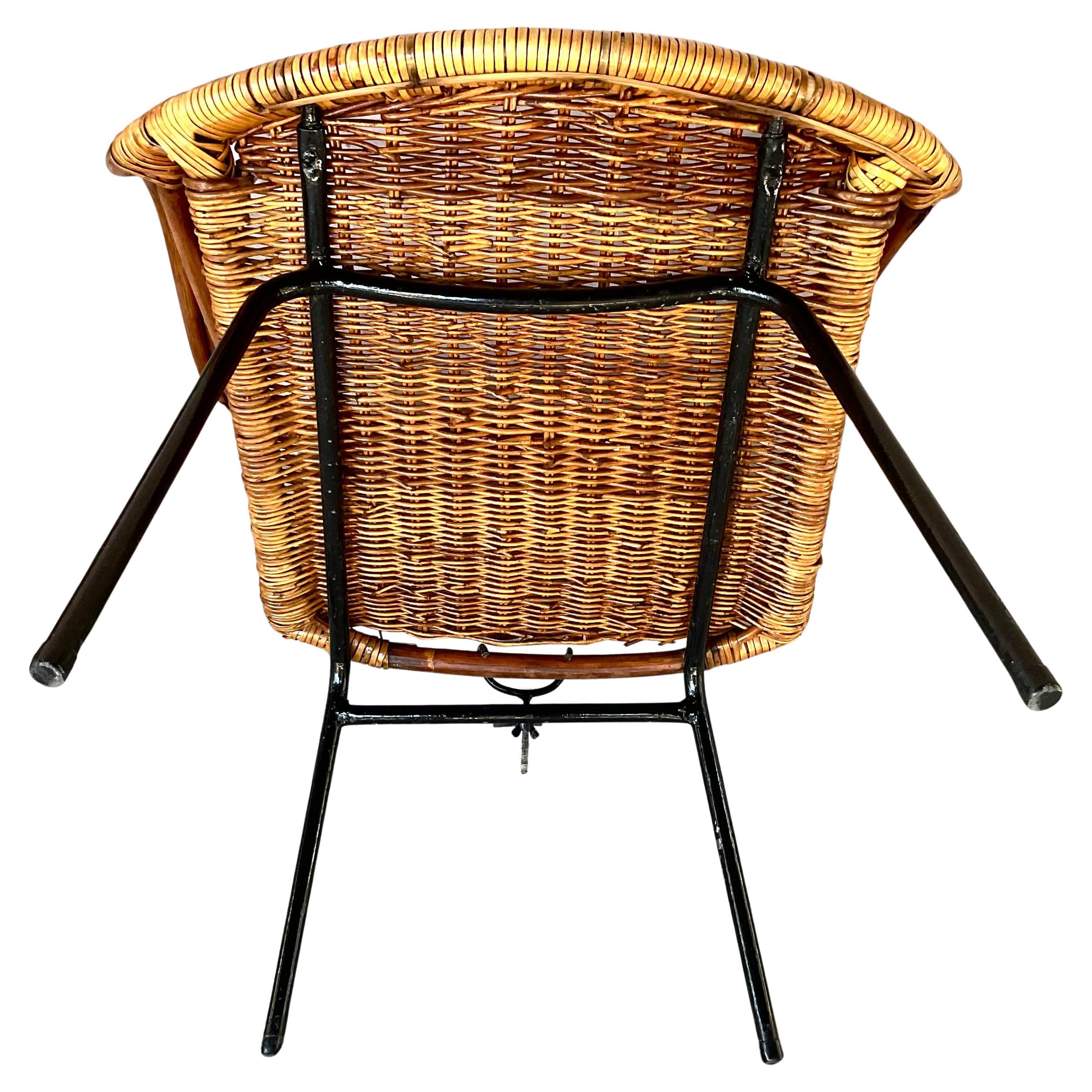 Mid-Century Modern Rattan Lounge Chairs, Set of Two 3