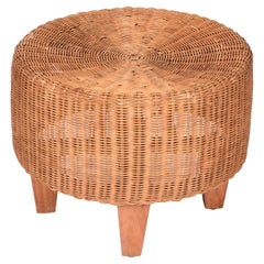 Mid-Century Modern Rattan Round Italian Ottoman Pouf with Wooden Legs, 1970s