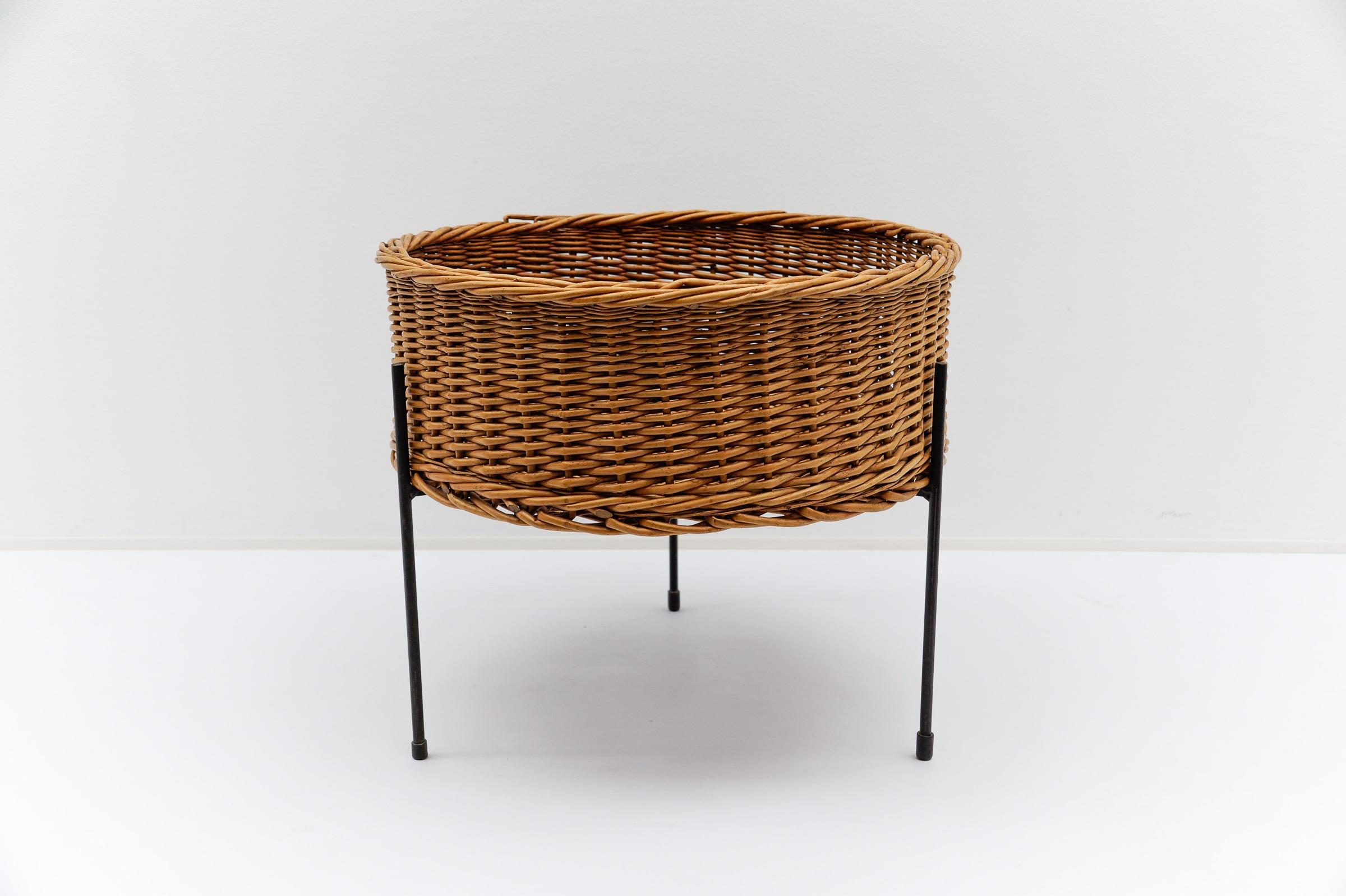 italien Panier à cordes en rotin, Italie, années 1960 en vente