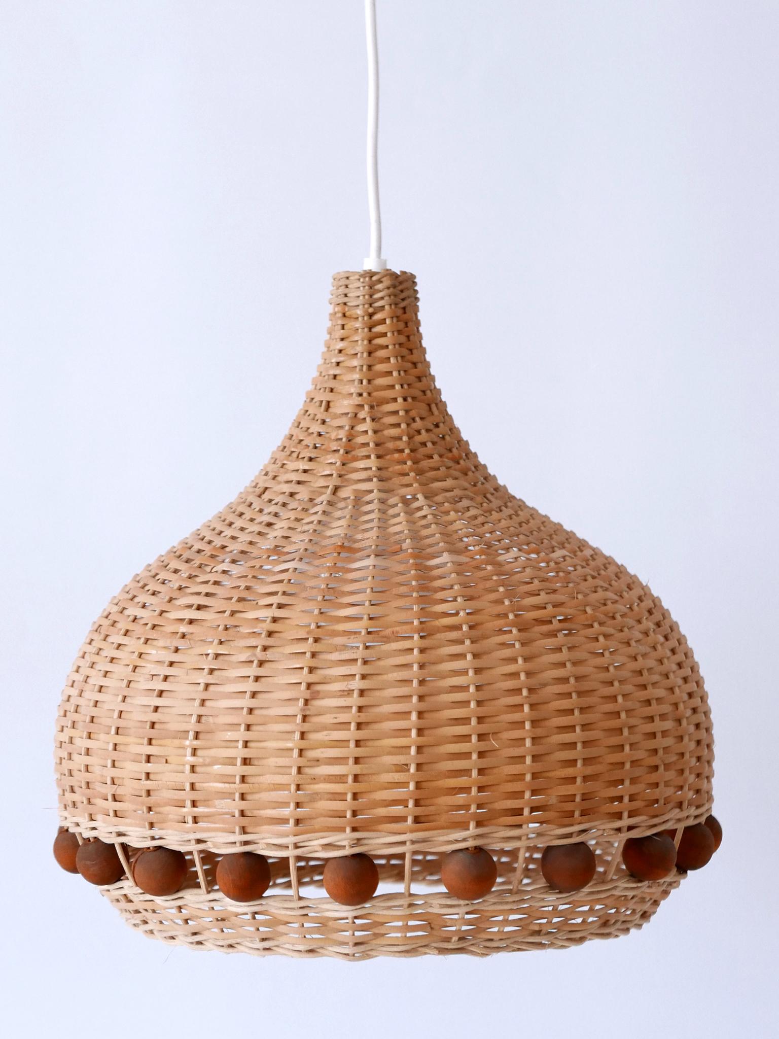 Mid-Century Modern Rattan Tulip Pendant Lamp or Hanging Light Germany 1960s For Sale 1