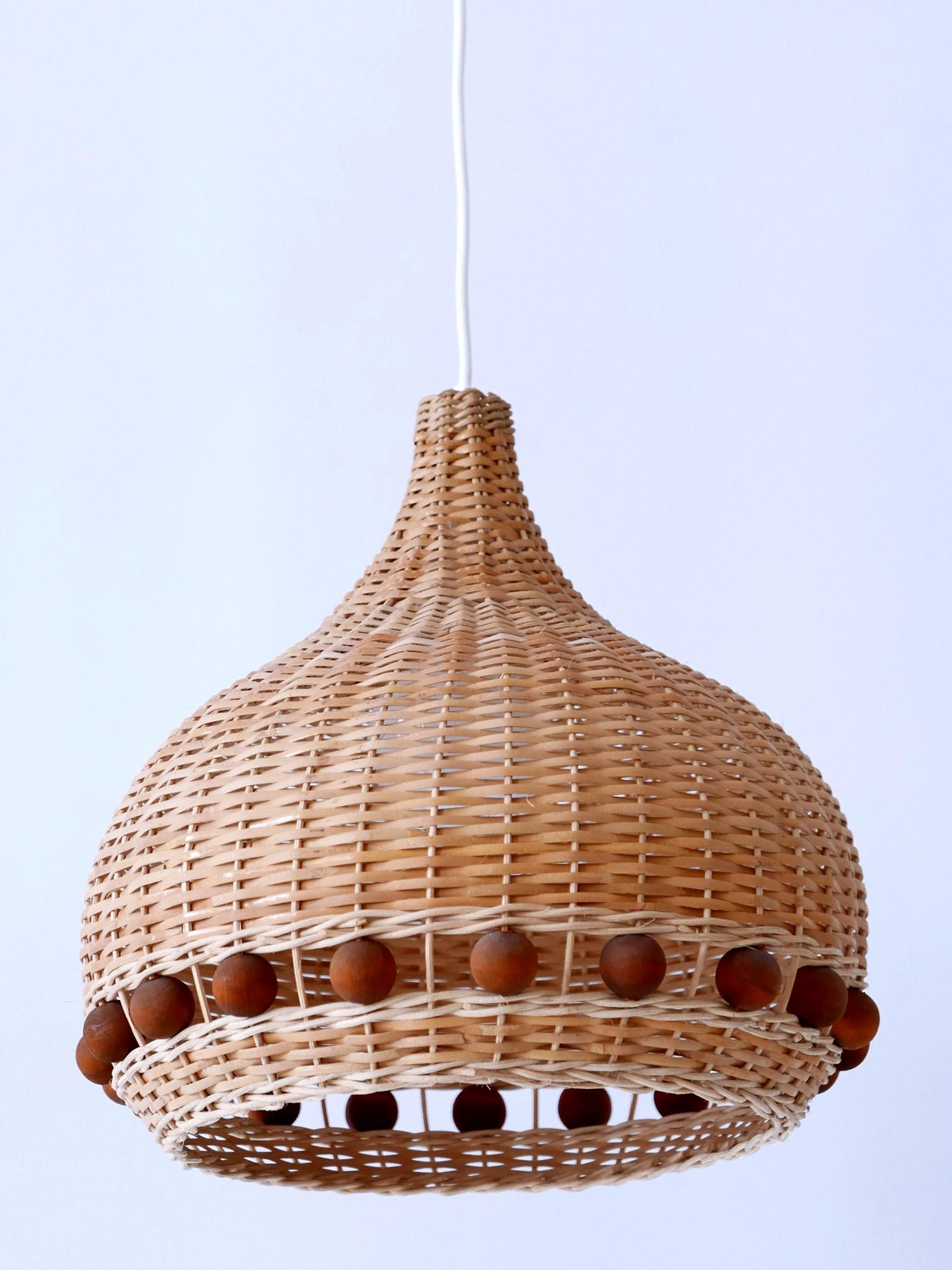 Mid-Century Modern Rattan Tulip Pendant Lamp or Hanging Light Germany 1960s For Sale 2