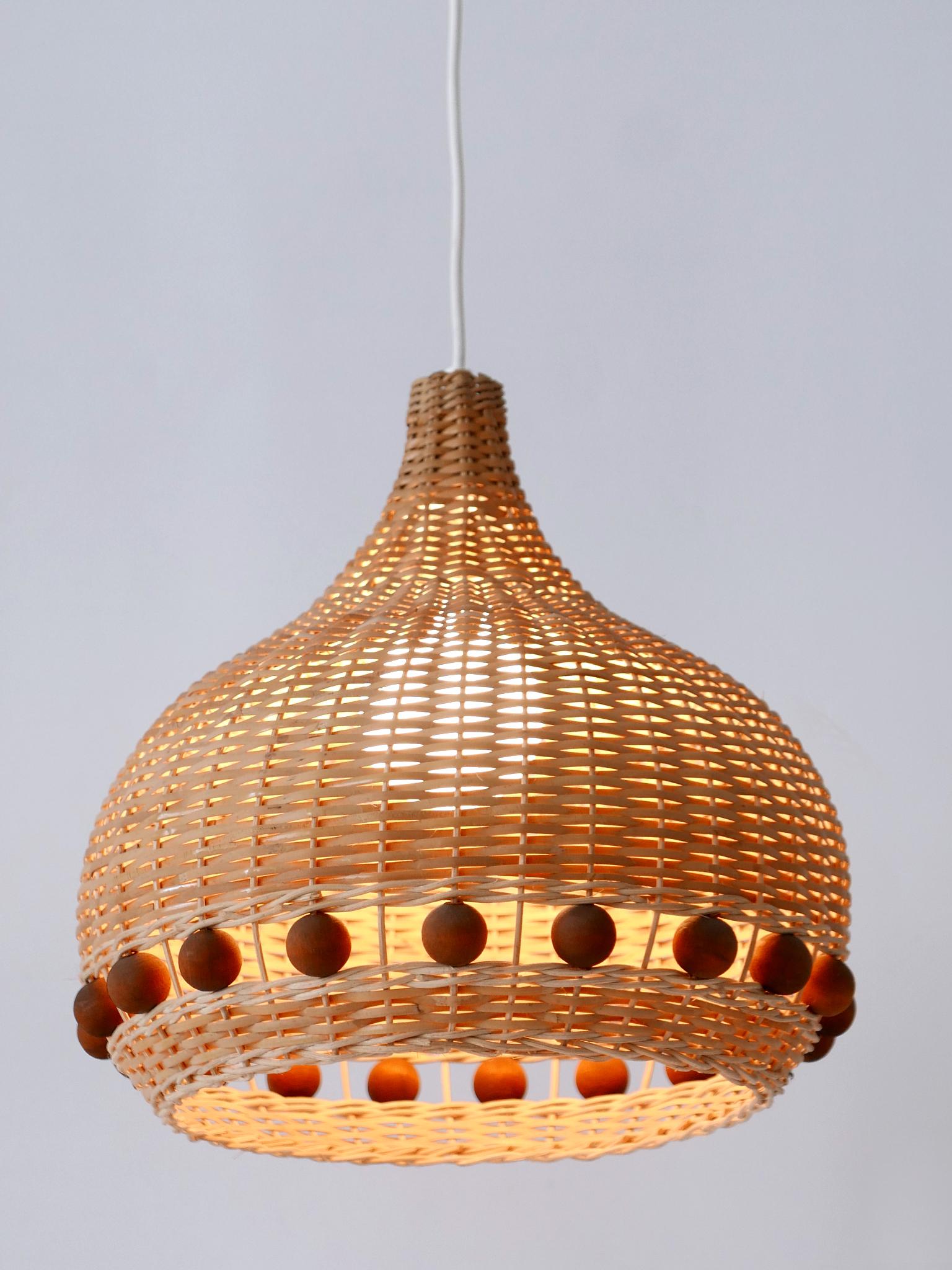 Mid-Century Modern Rattan Tulip Pendant Lamp or Hanging Light Germany 1960s For Sale 3